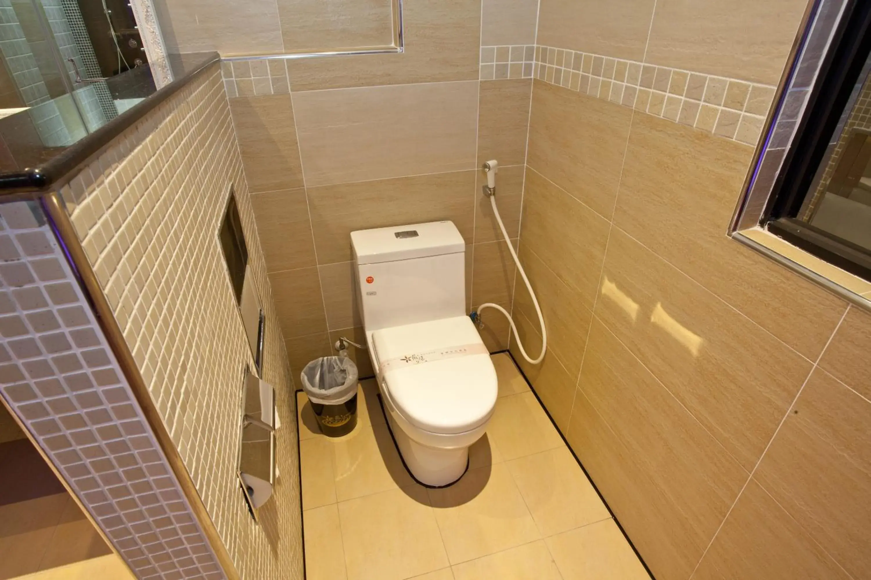 Bathroom in Wei Feng Hotel - Kaohsiung