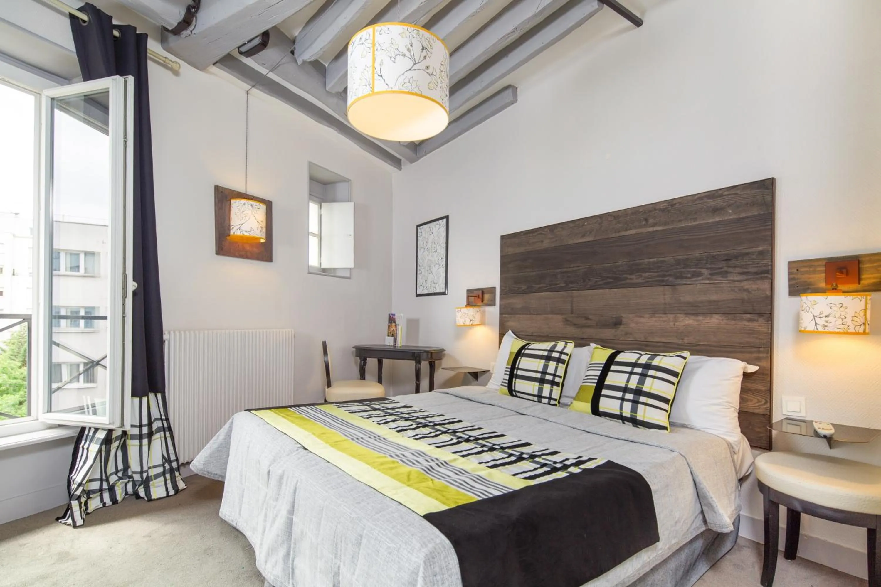 Bed in Hôtel Claret Bercy