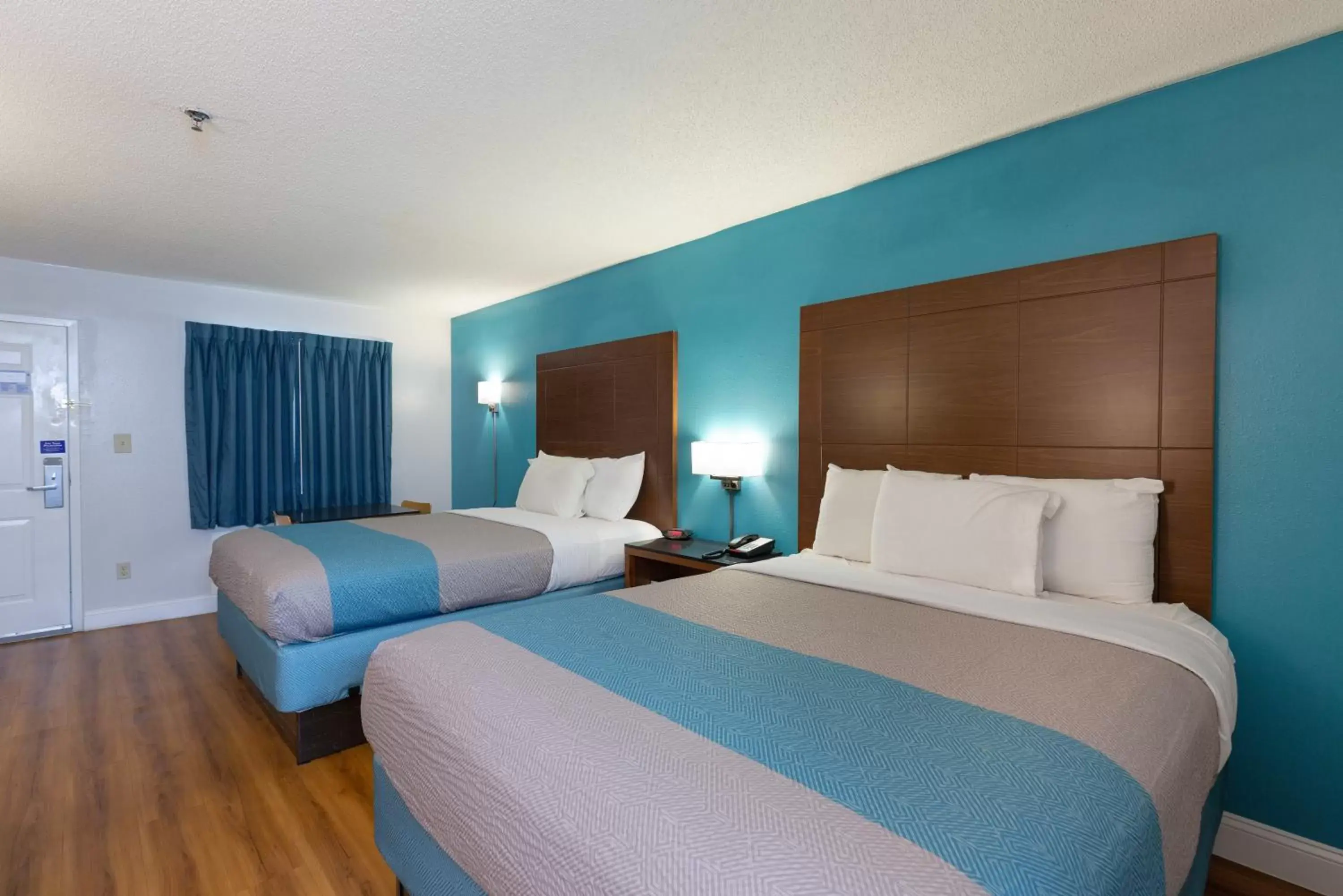 Bedroom, Bed in Motel 6-Albany, GA