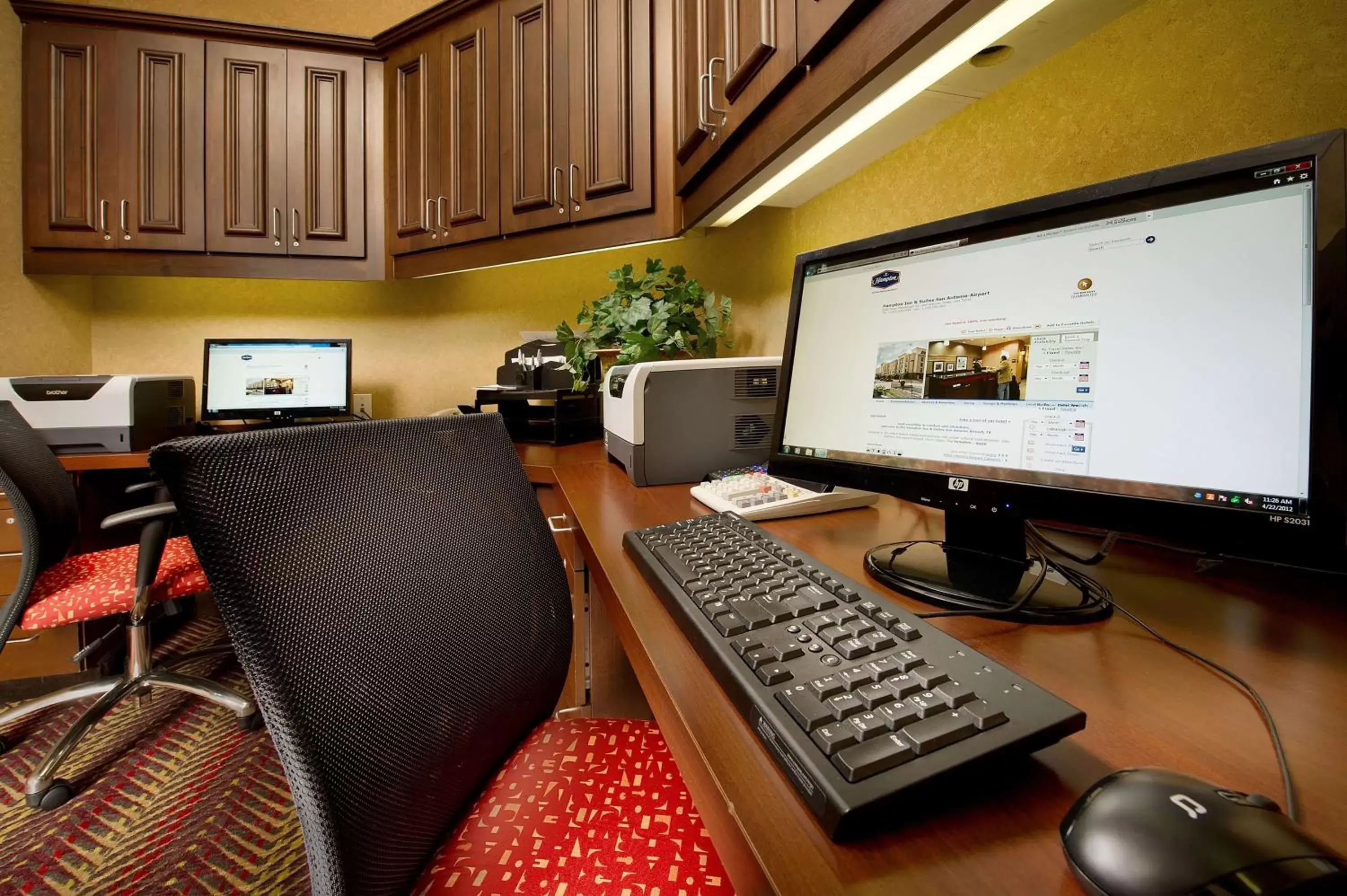 Business facilities, Business Area/Conference Room in Hampton Inn and Suites San Antonio Airport