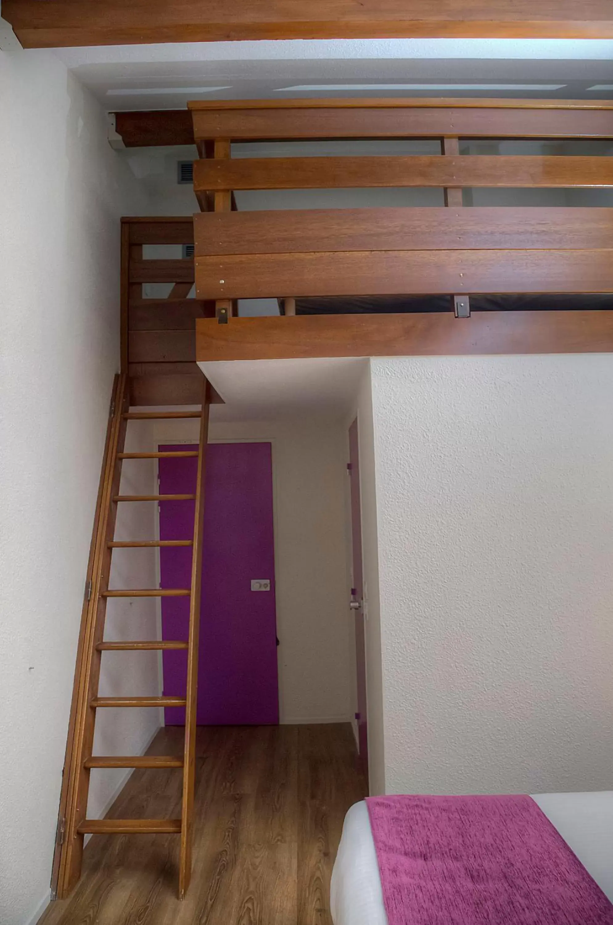 Bedroom, Bunk Bed in Logis Le Relais de Sassenage