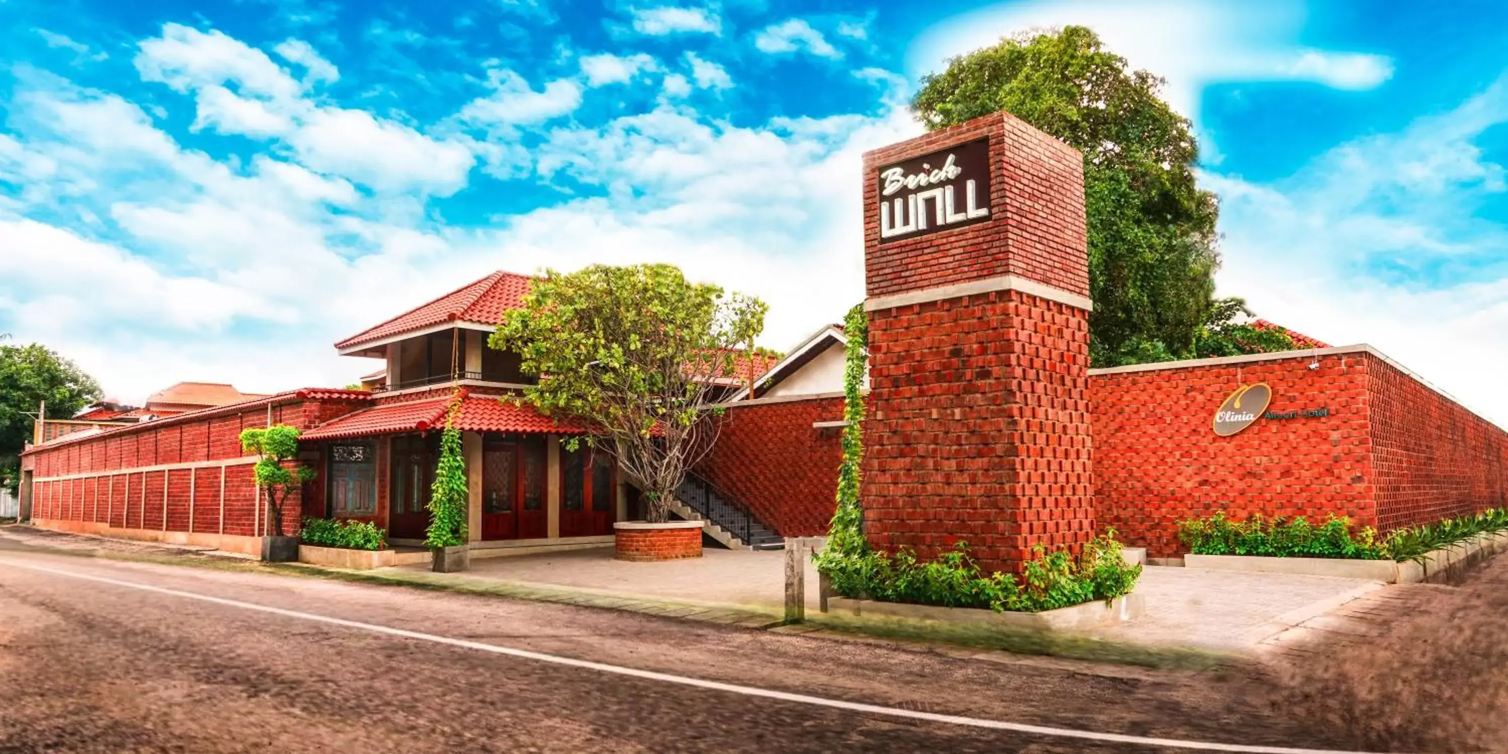 Property building in Olinia Airport Hotel Property building in Olinia Airport Hotel