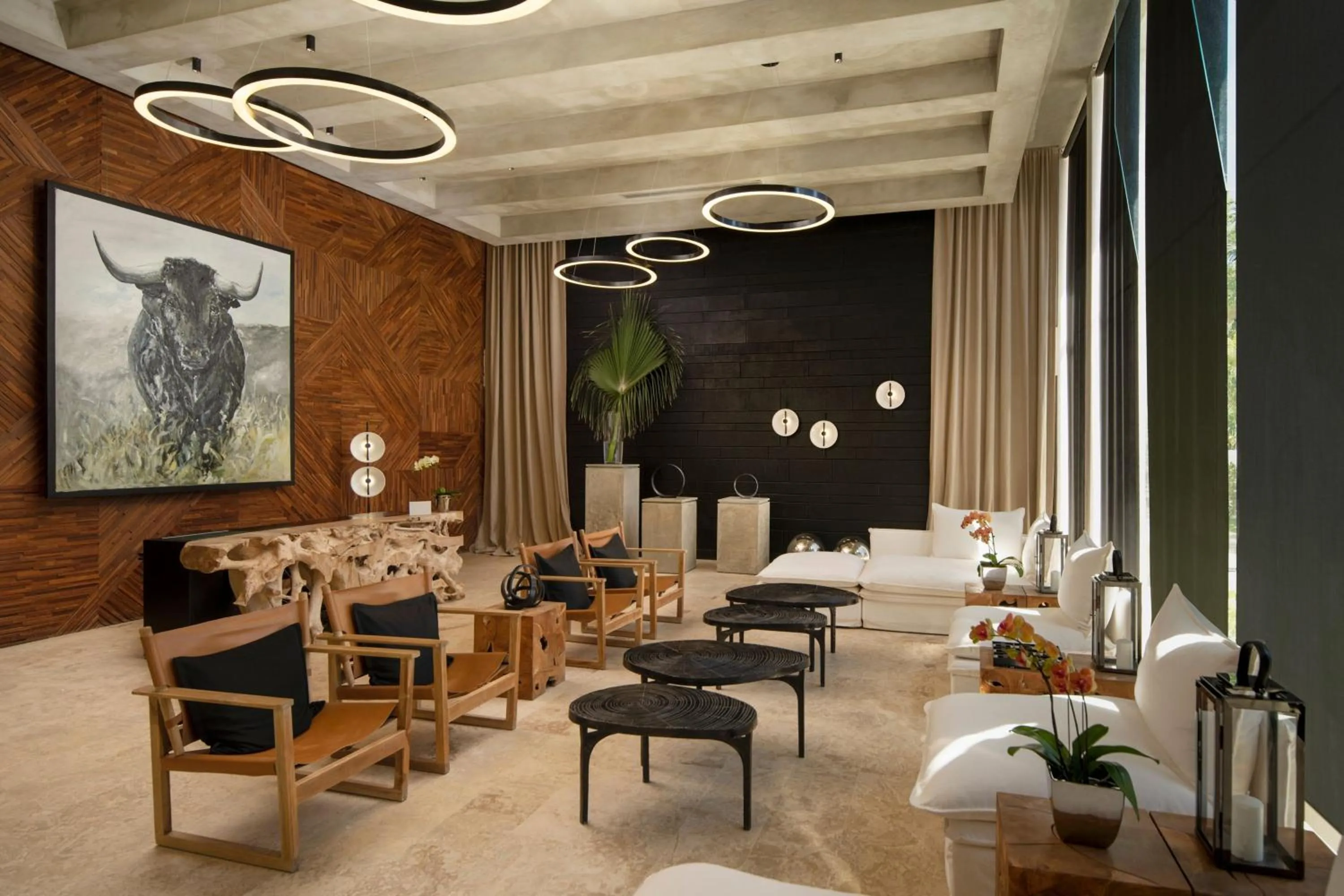 Living room in The Ocean Club, a Luxury Collection Resort, Costa Norte