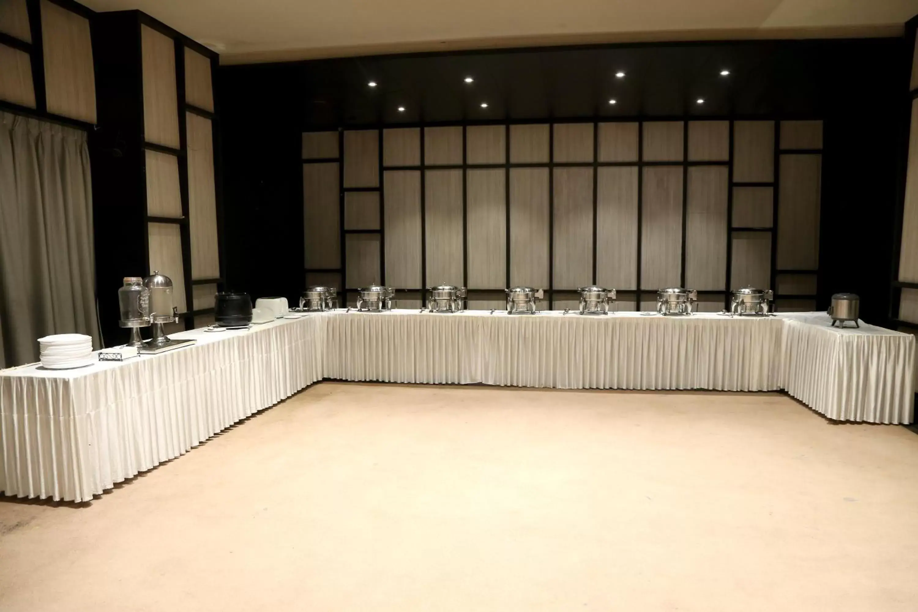 Banquet/Function facilities, Banquet Facilities in Hotel AGC