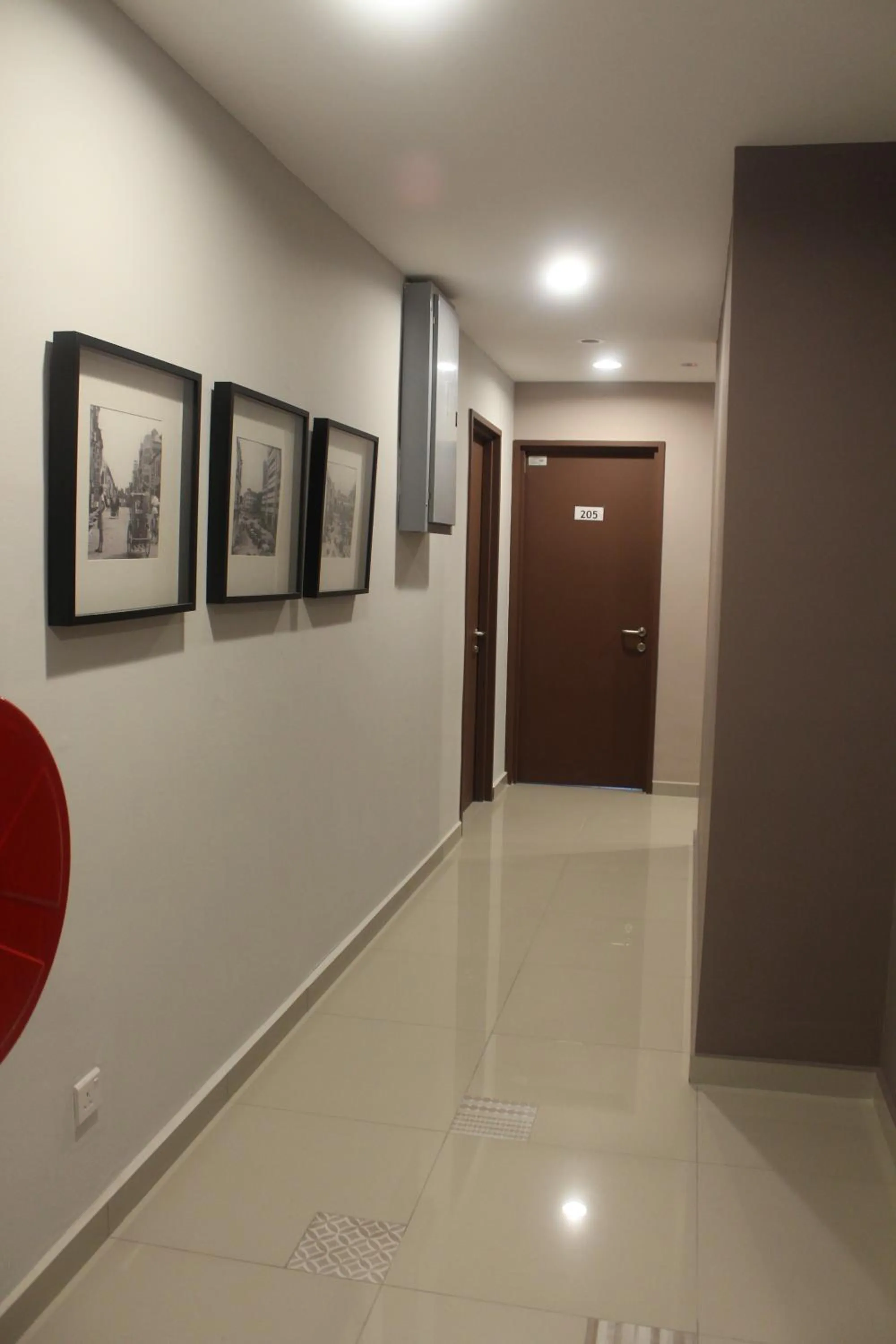 Property building in Hotel 1000 Miles