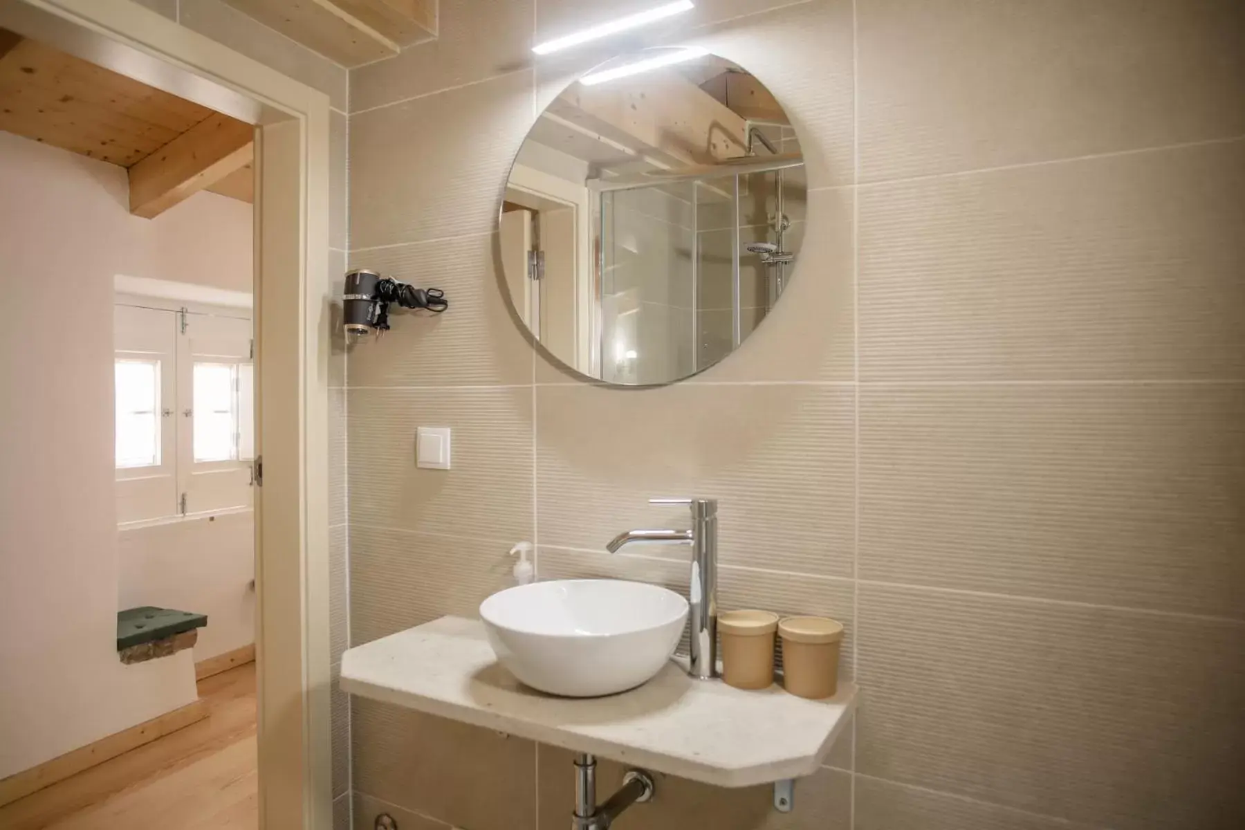 Bathroom in Óbidos Pátio House