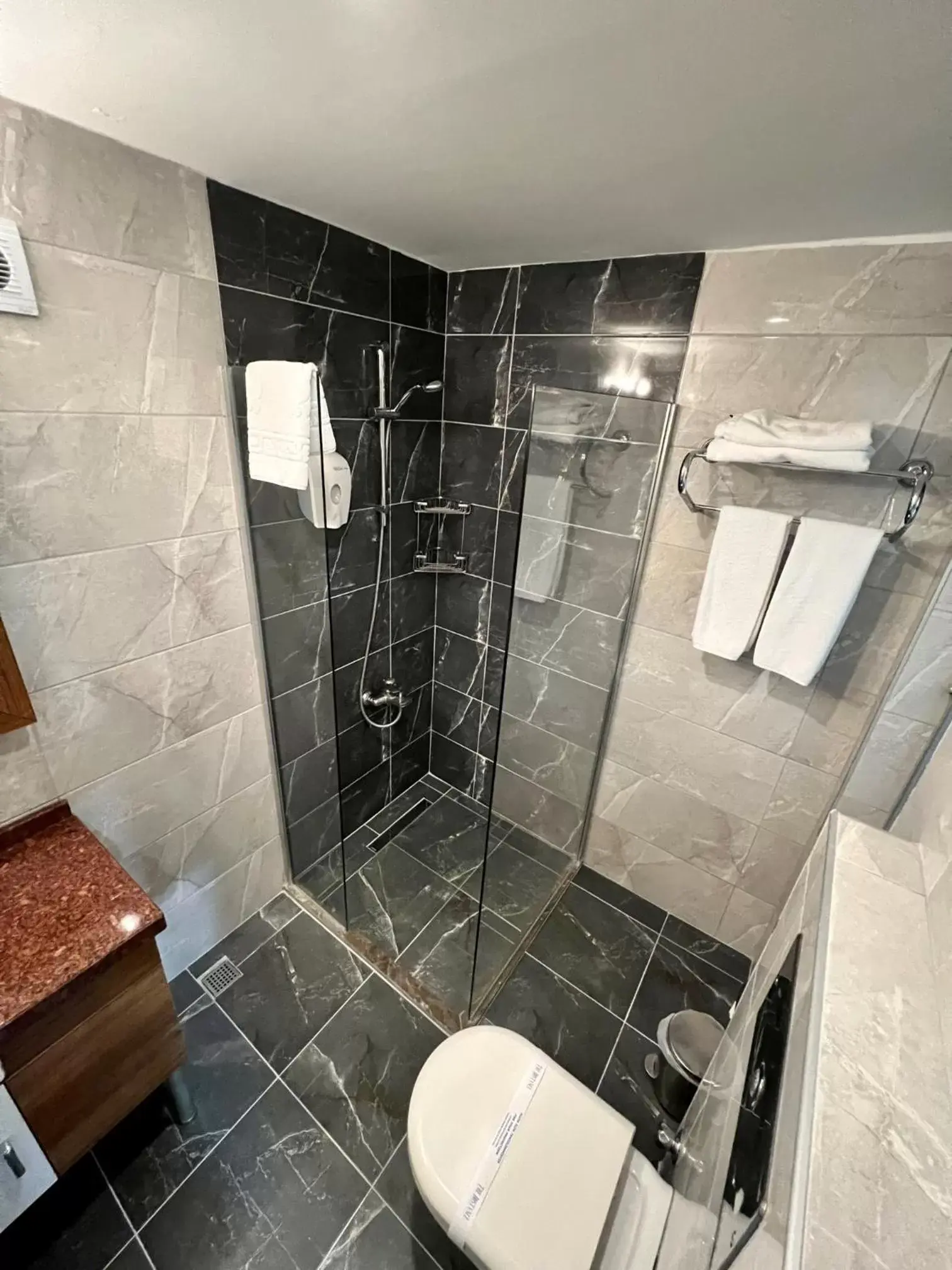 Bathroom in The Bostancı Otel