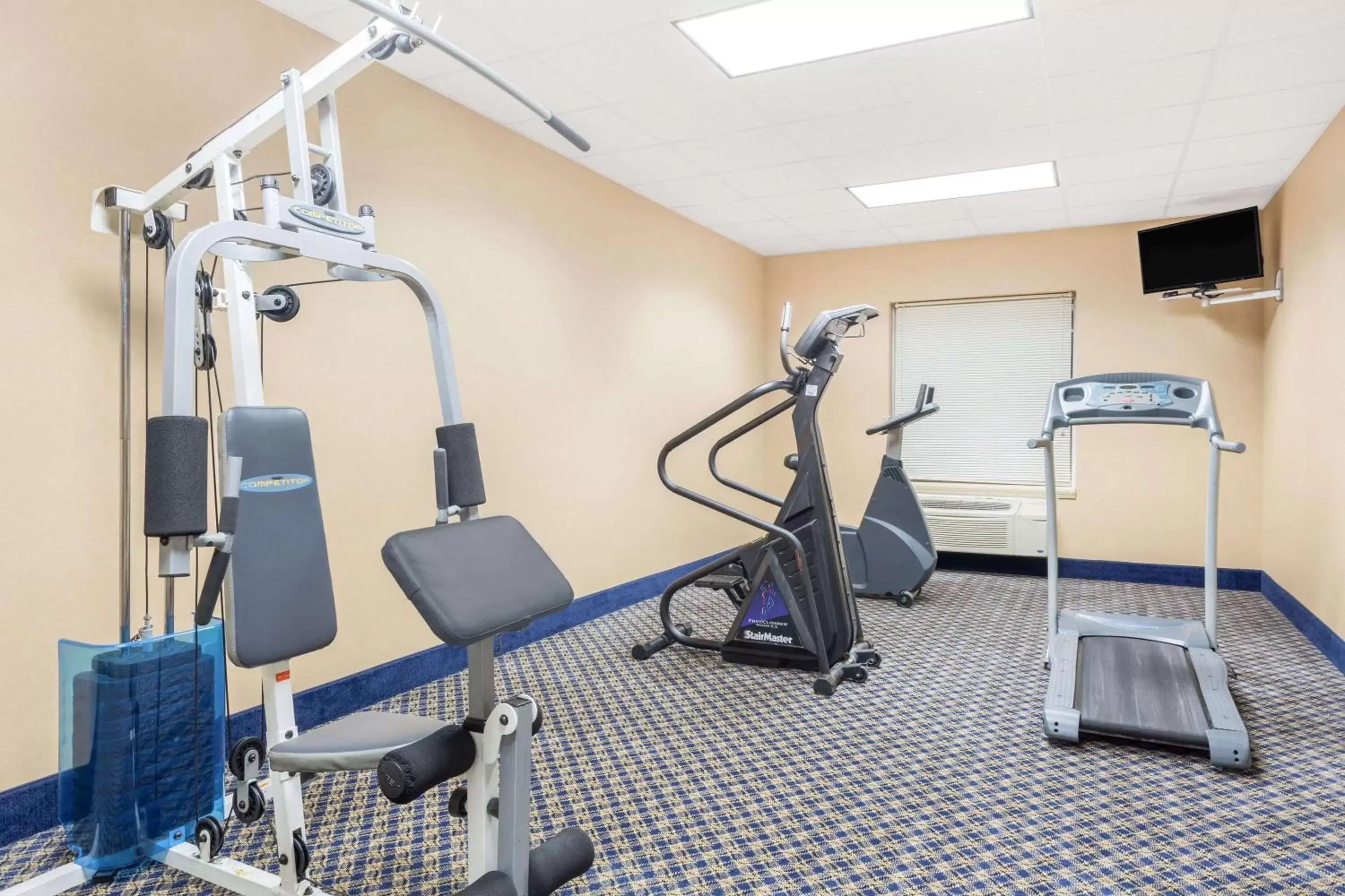 Fitness centre/facilities, Fitness Center/Facilities in Baymont by Wyndham Cartersville