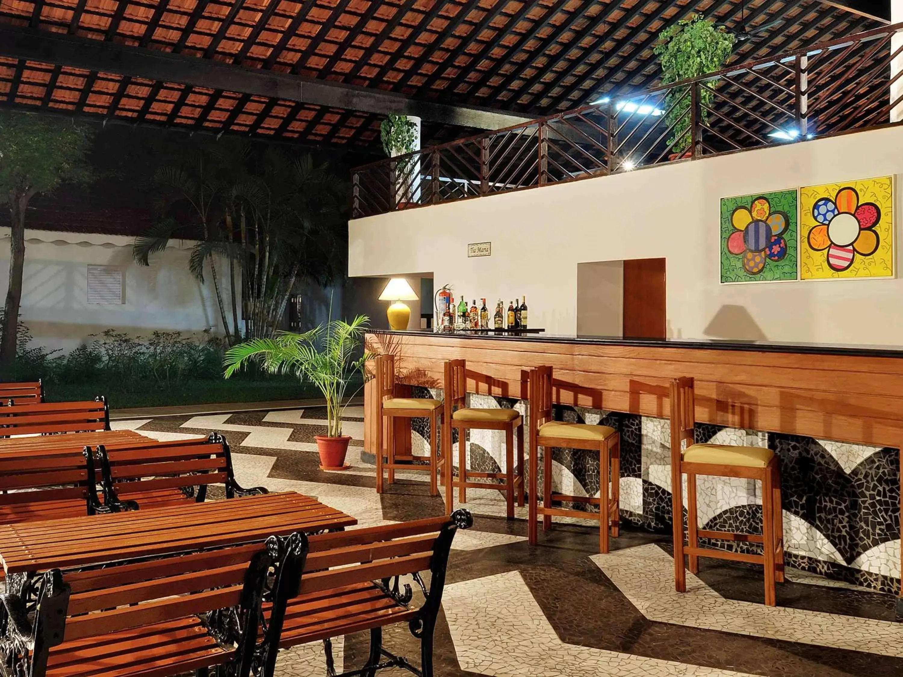 Lounge or bar, Restaurant/Places to Eat in Novotel Goa Dona Sylvia Resort