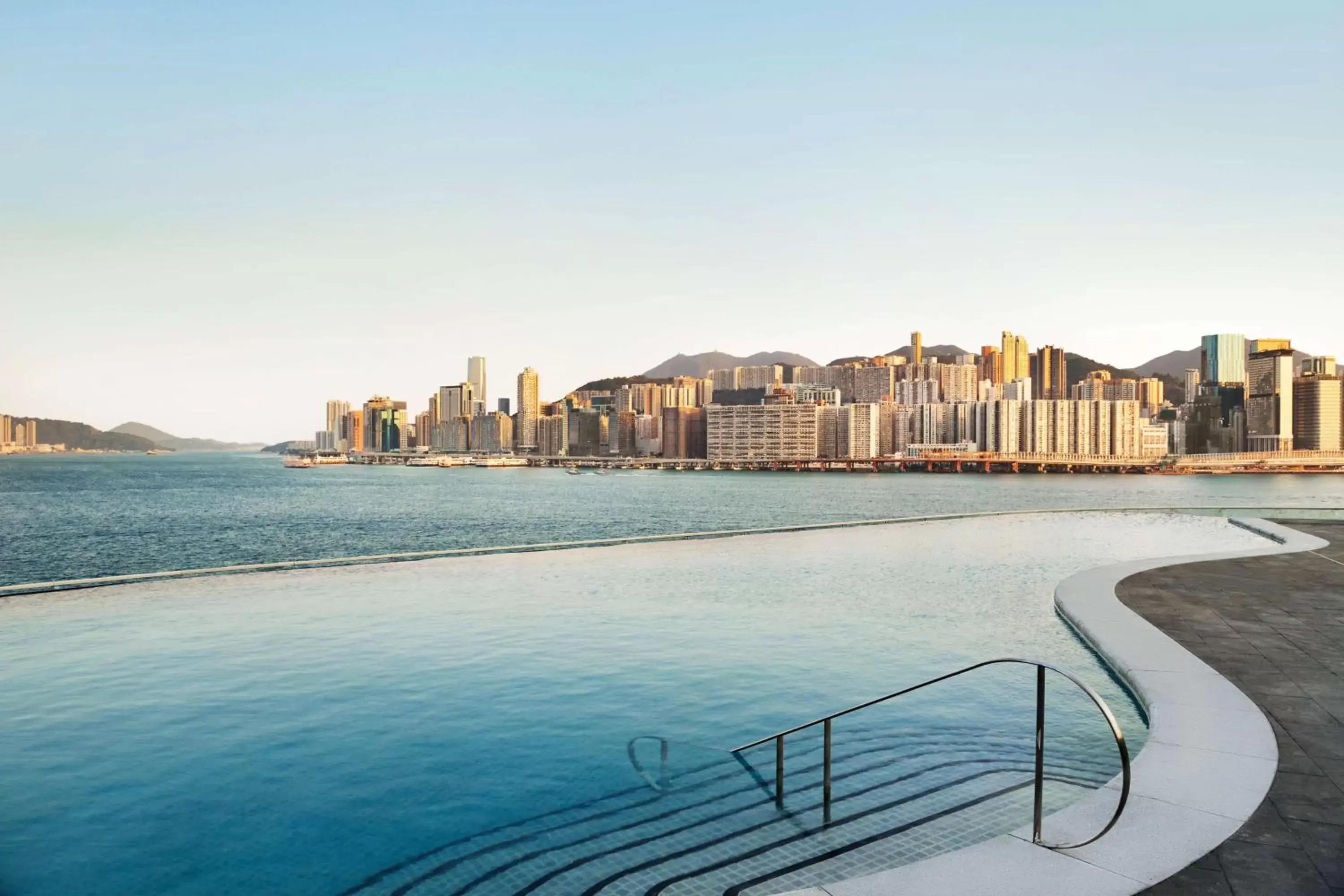 Activities, Swimming Pool in Kerry Hotel, Hong Kong