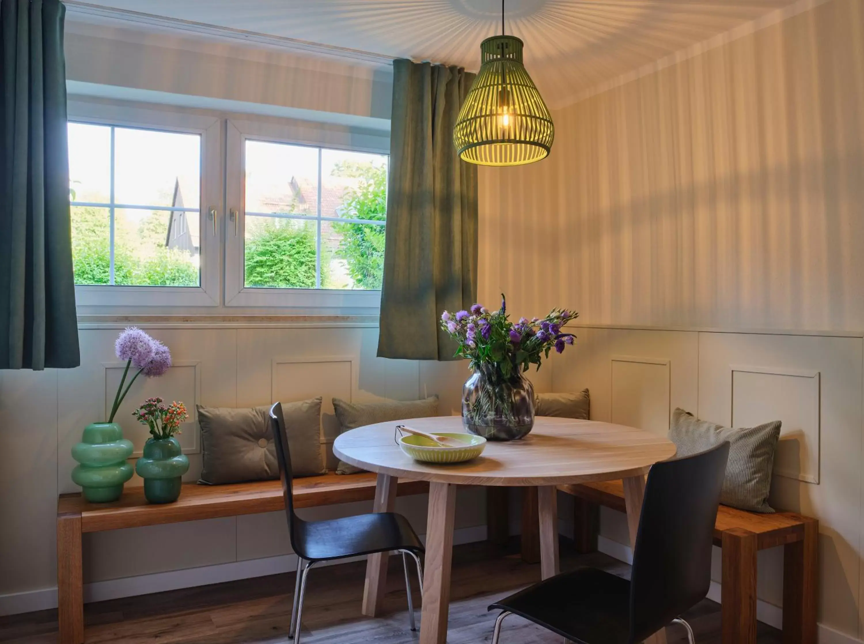 Kitchen or kitchenette, Dining Area in Classik Hotel Martinshof