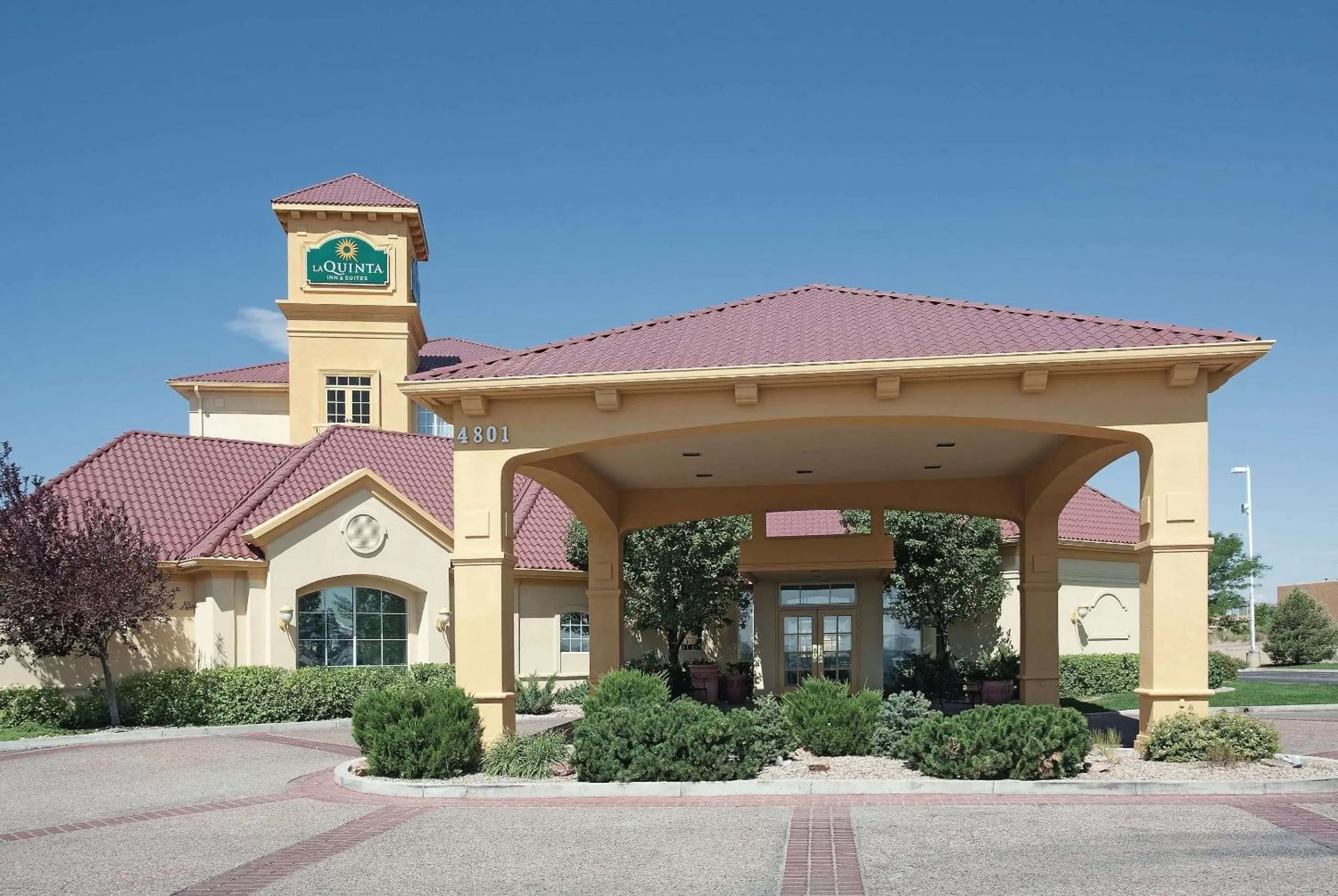 Property building in La Quinta by Wyndham Pueblo