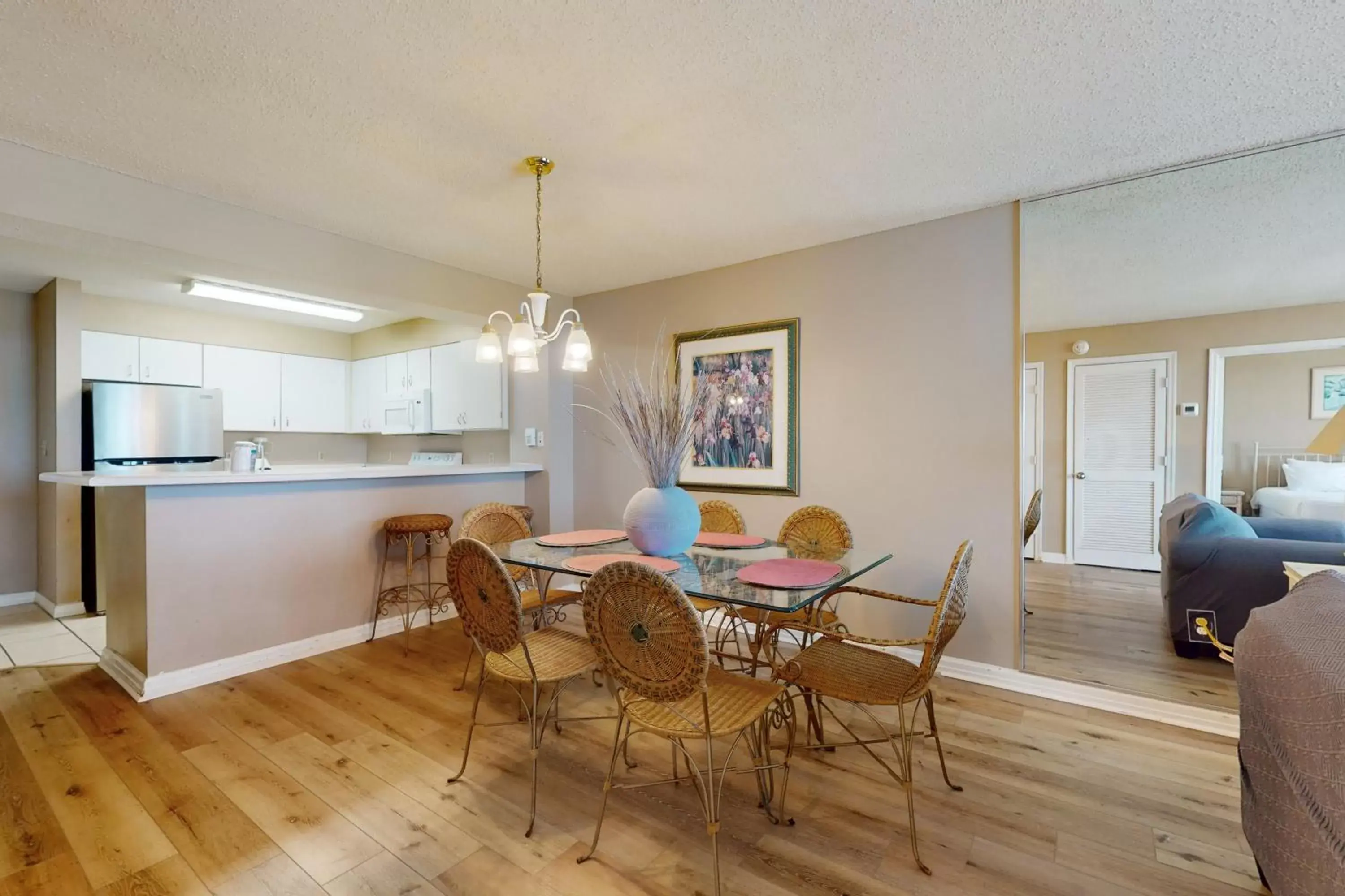 Dining Area in The Resorts Of Pelican Beach 1613 Destin (Condo)