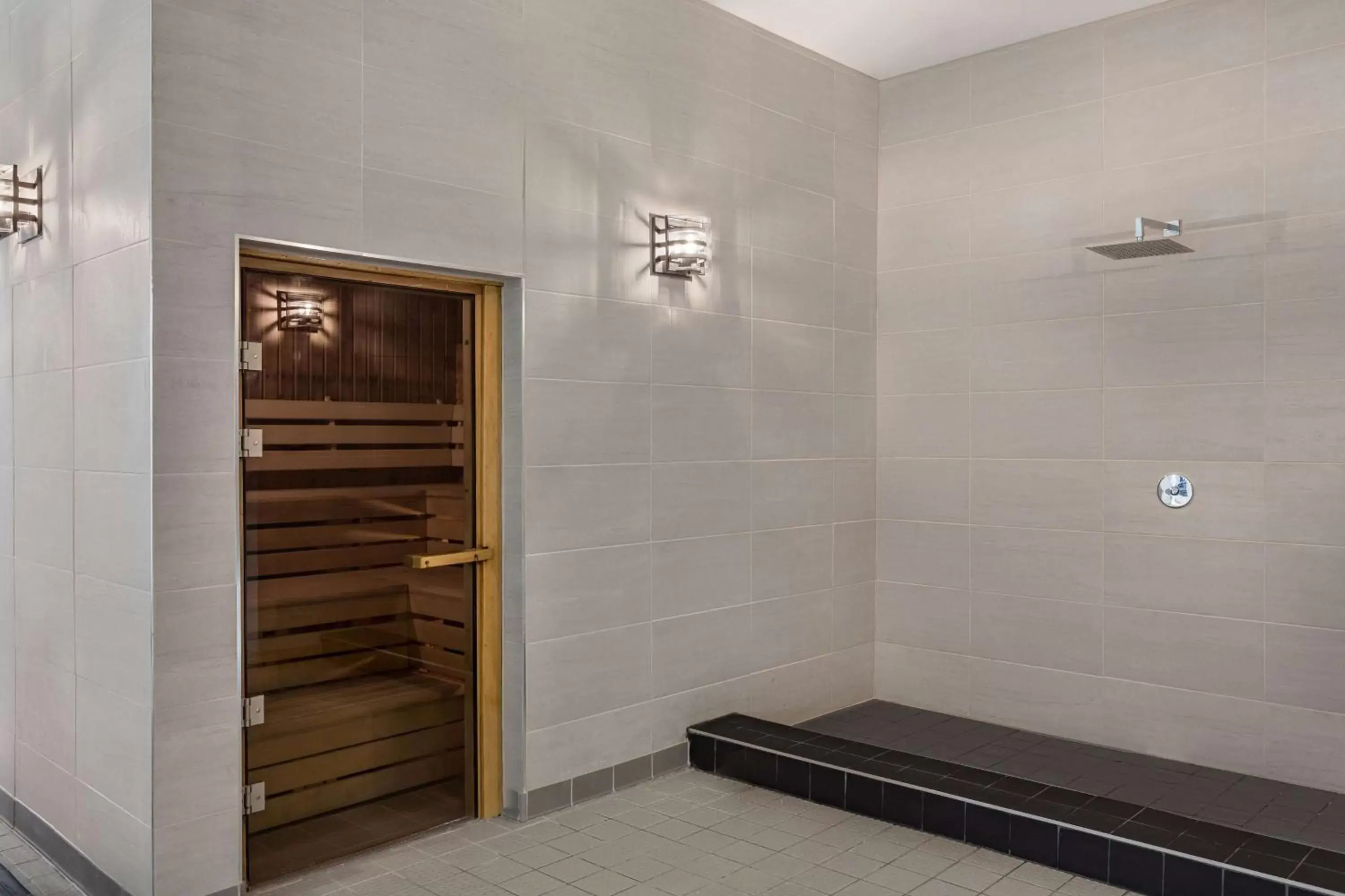 Sauna in Radisson Blu Hotel London Stansted Airport