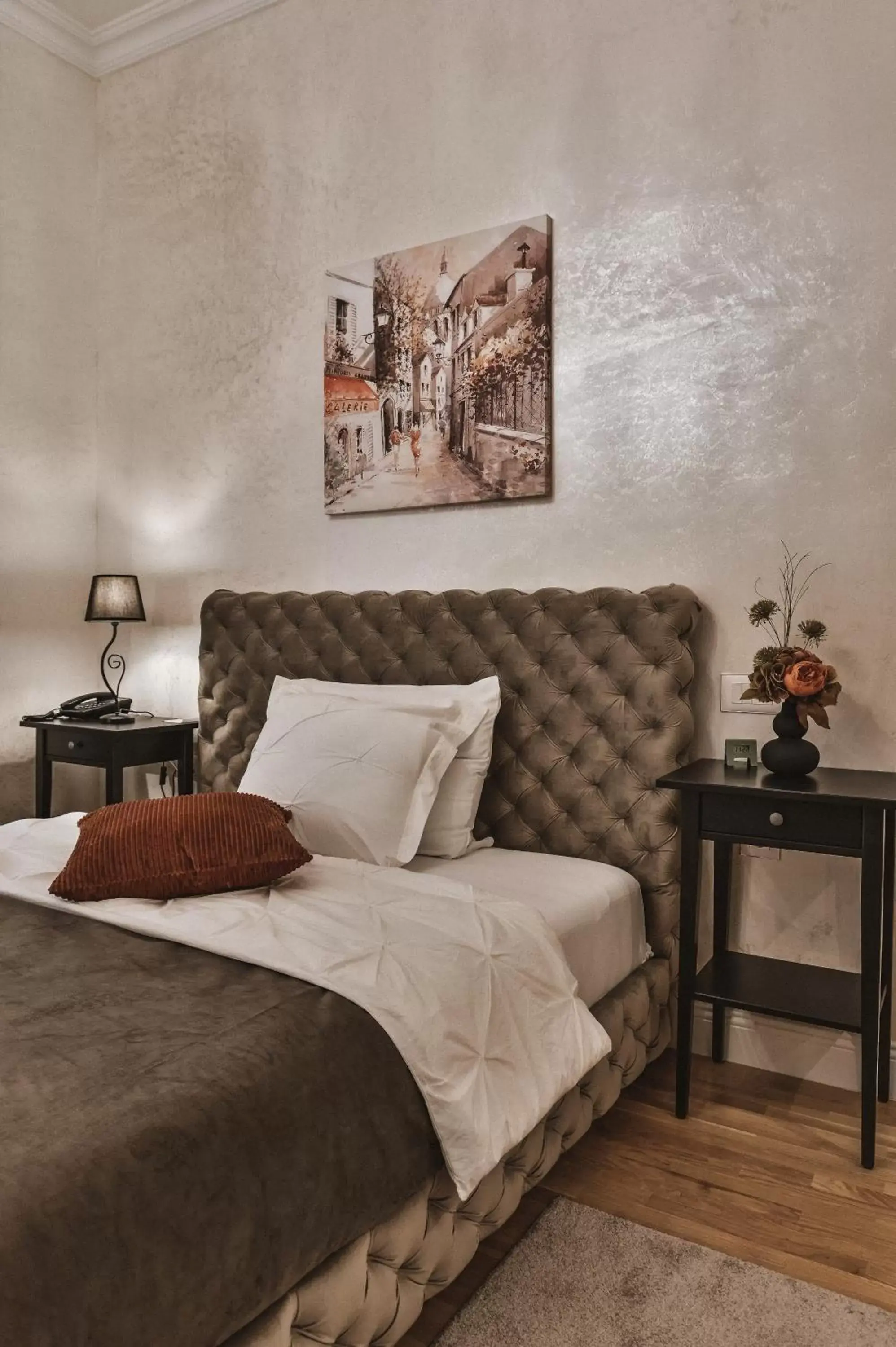 Single Room with Bathroom - single occupancy in Garni hotel BARUT Single Room with Bathroom - single occupancy in Garni hotel BARUT