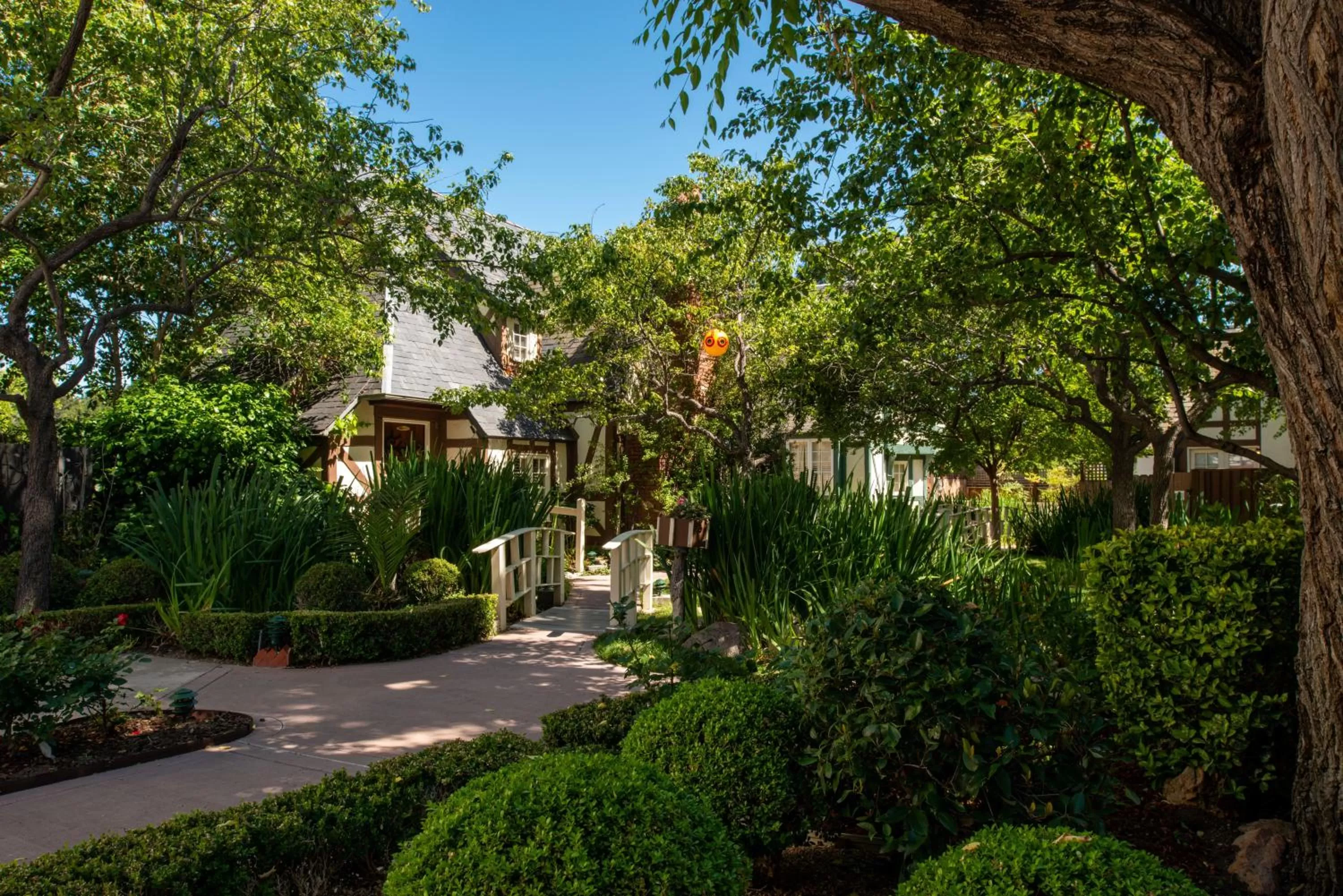 Garden in Wine Valley Inn