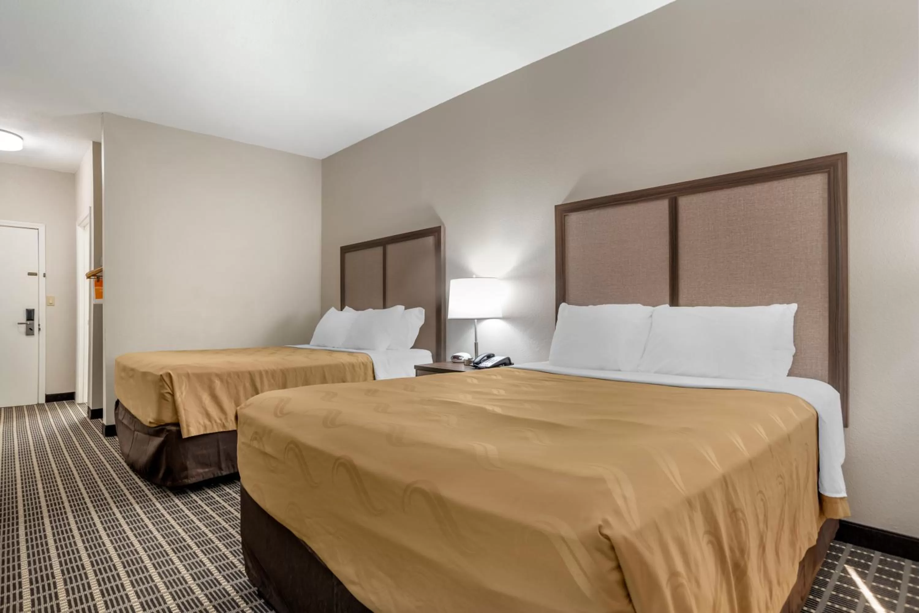 Bed in Quality Inn Moultrie