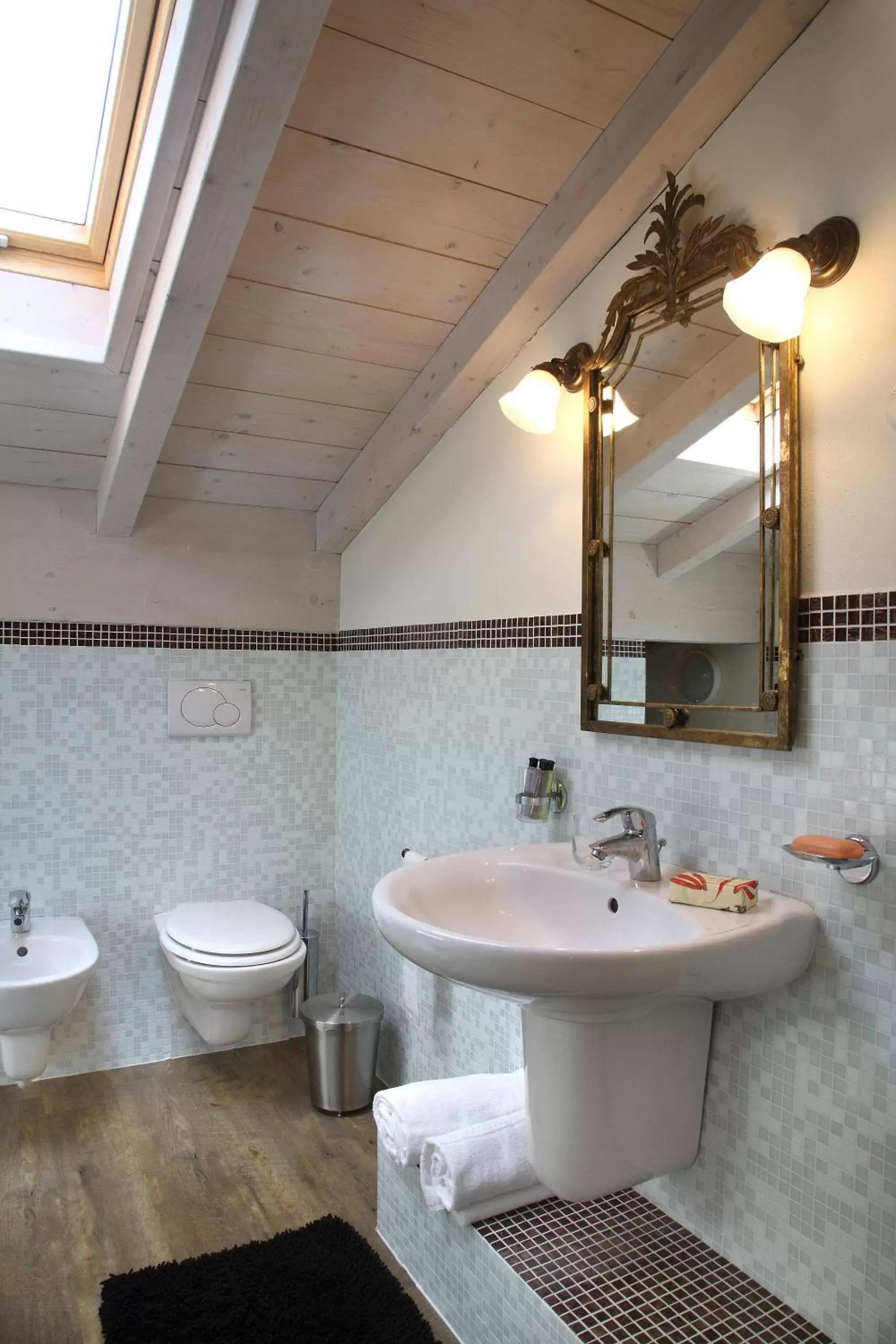Shower, Bathroom in Corte San Luca Apartments