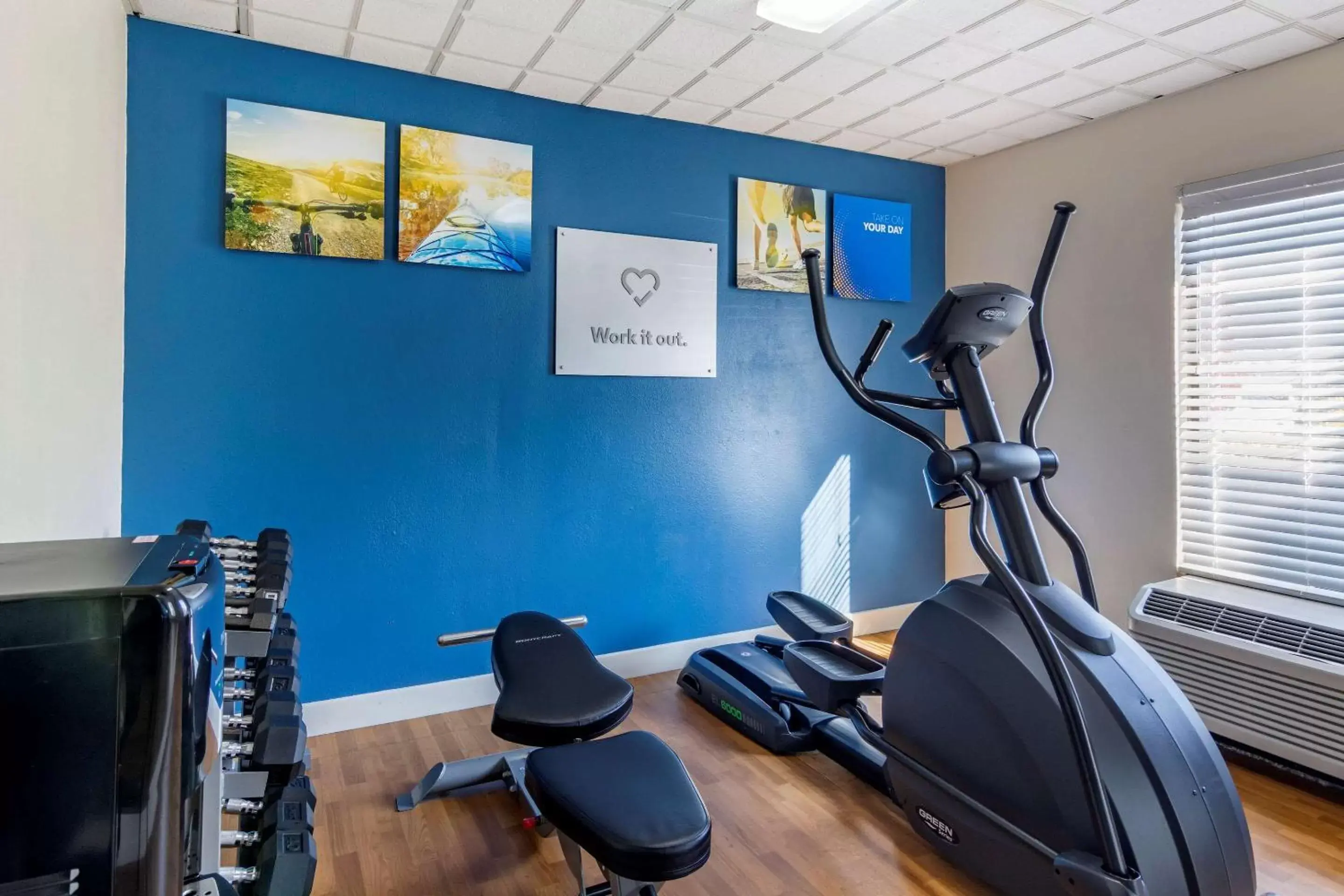 Activities, Fitness Center/Facilities in Comfort Suites Southpark