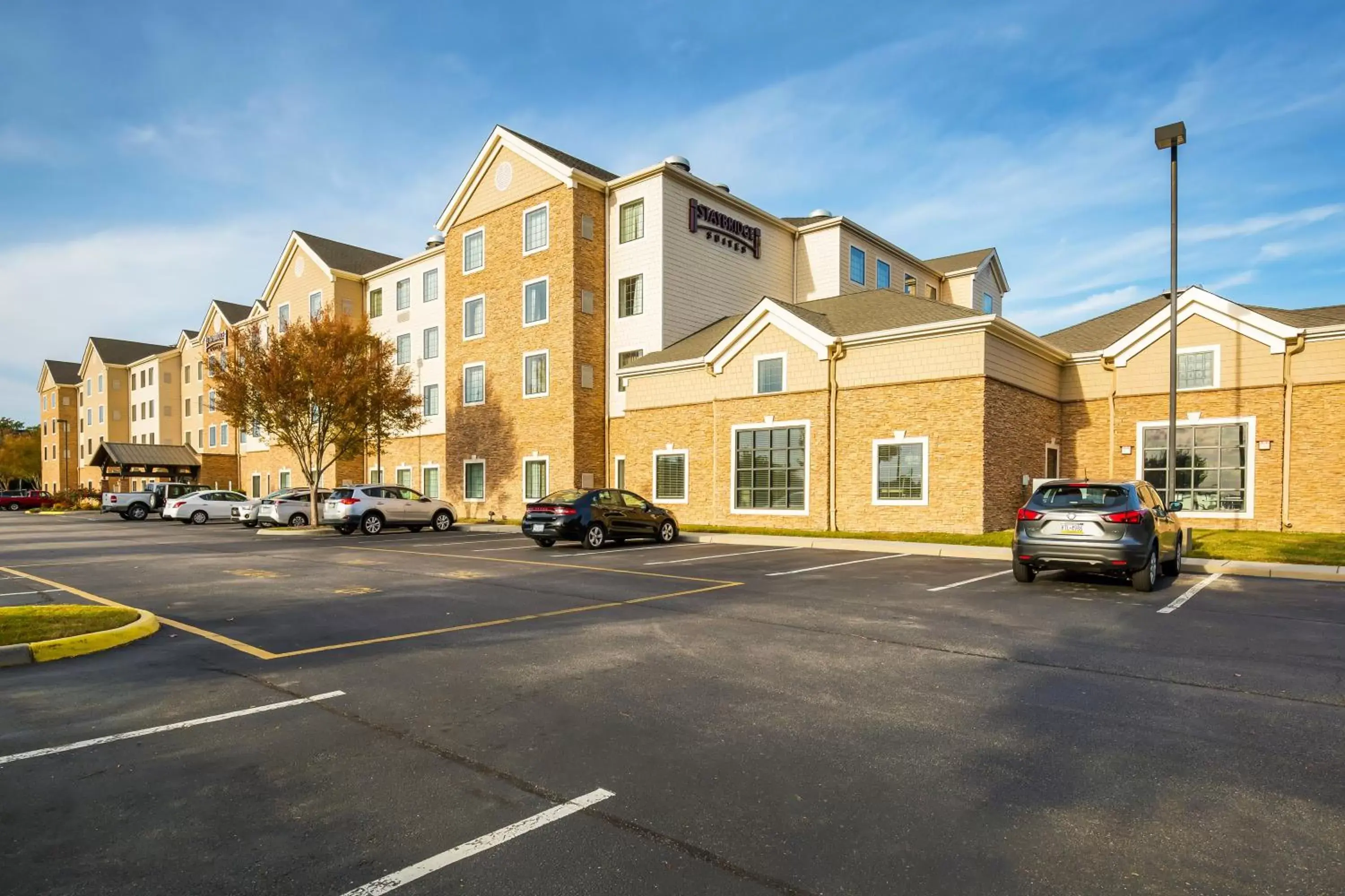 Property Building in Staybridge Suites Chesapeake-Virginia Beach, an IHG Hotel