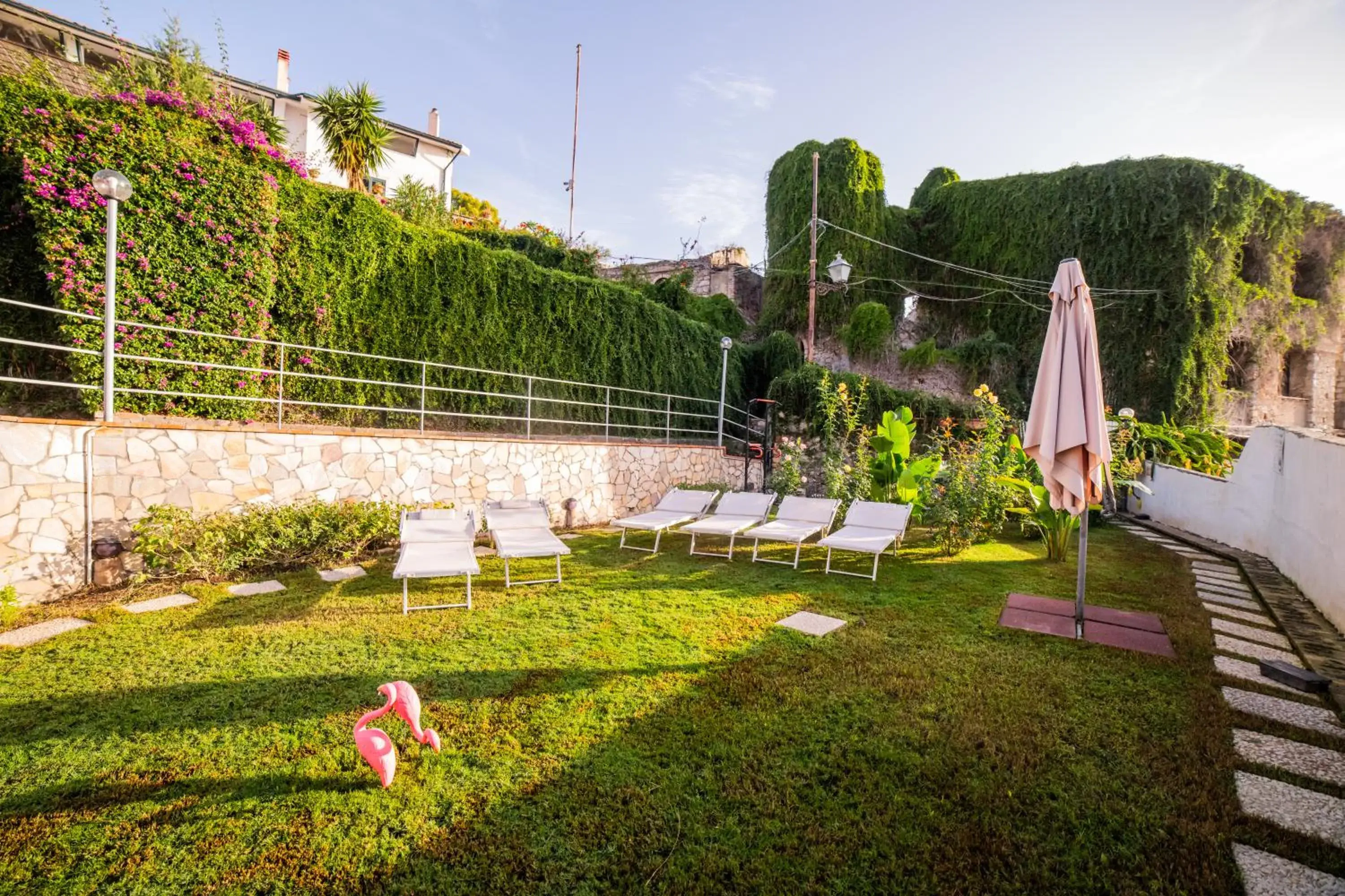 Solarium, Garden in Taormina Garden Hotel