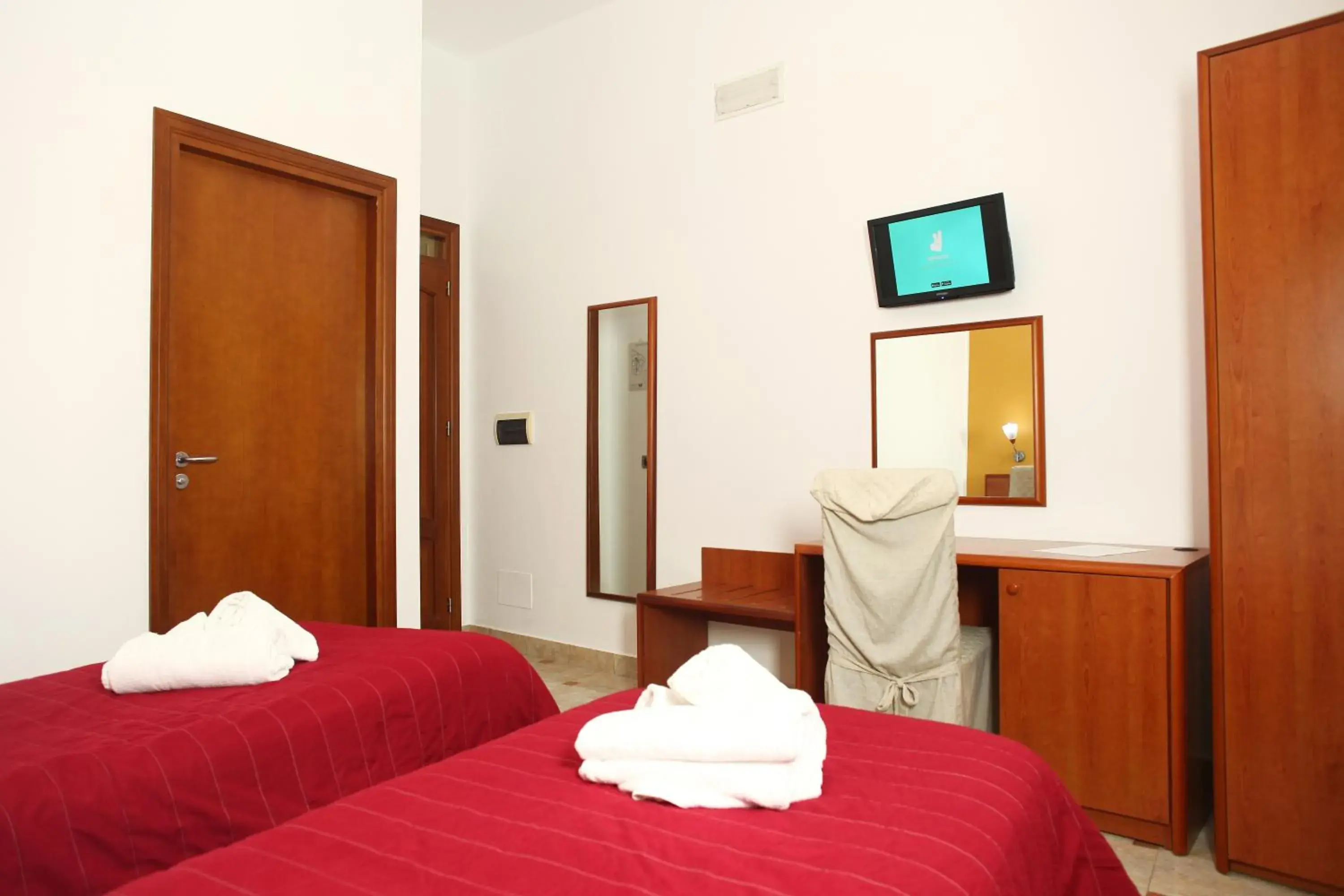 Bedroom, Bed in Albergo Maccotta