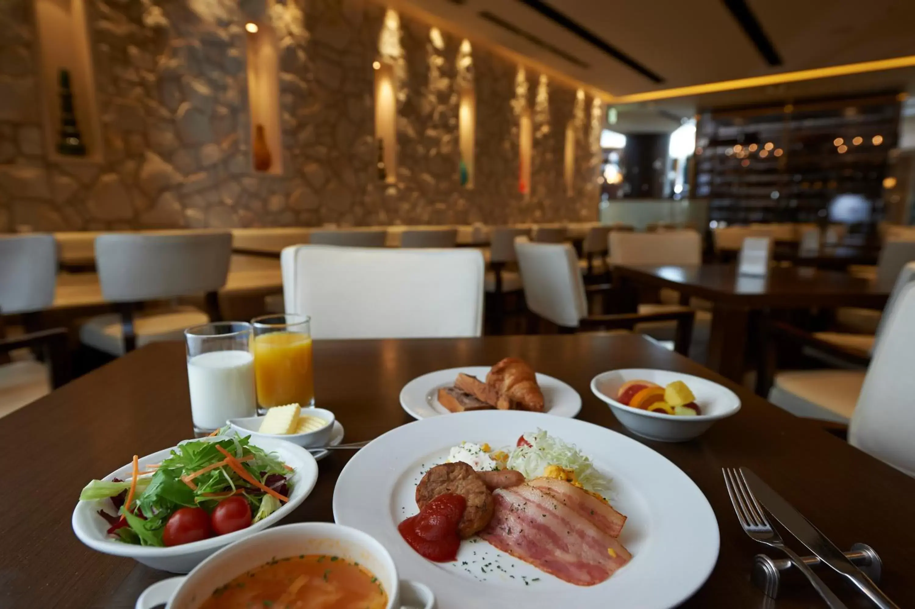 Food, Restaurant/Places to Eat in Hotel Sunroute Plaza Shinjuku