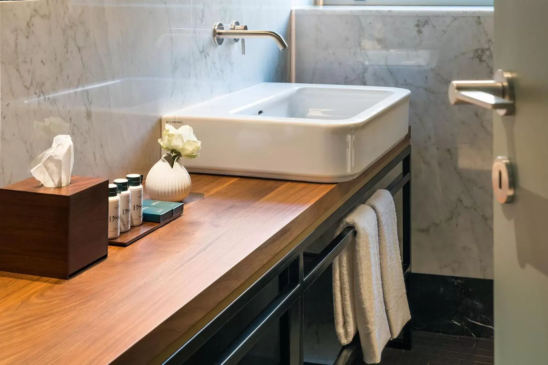 Bathroom in Byssus Suites