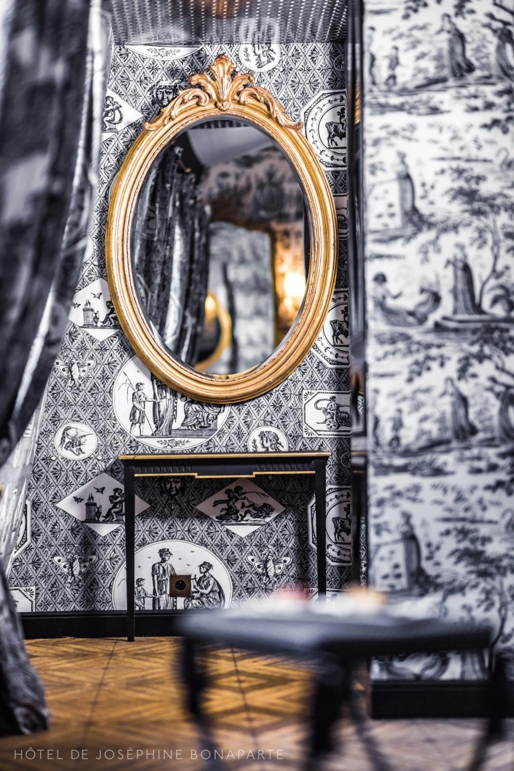 Decorative detail in Hôtel de Joséphine BONAPARTE