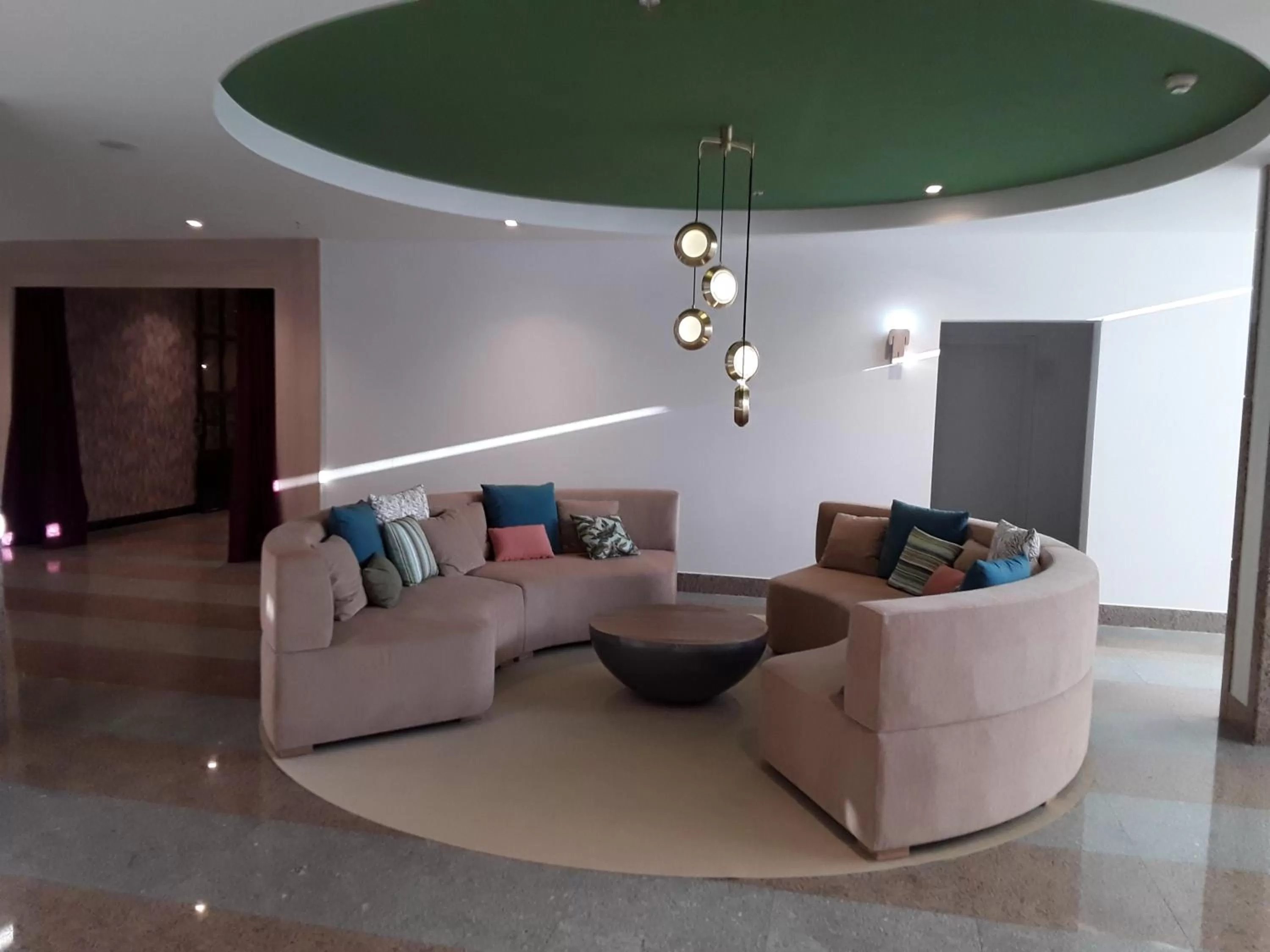 Lobby or reception in Gara Suites Golf & Spa