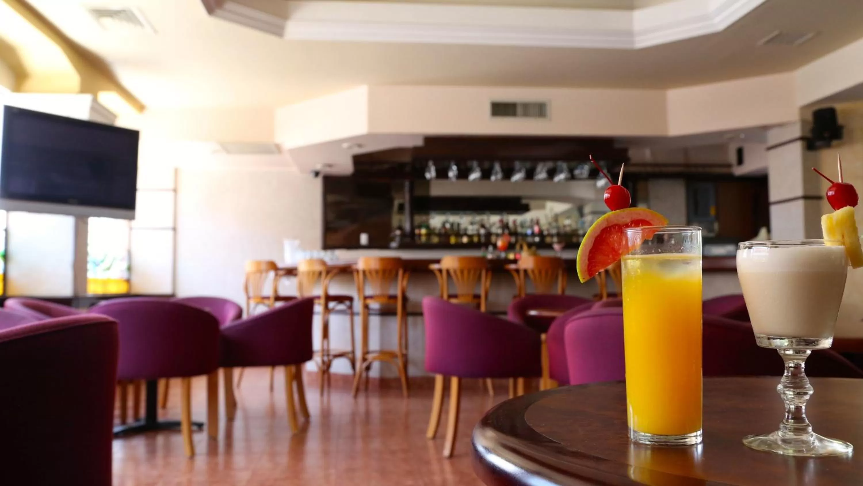 Lounge or bar in Hotel Baluarte