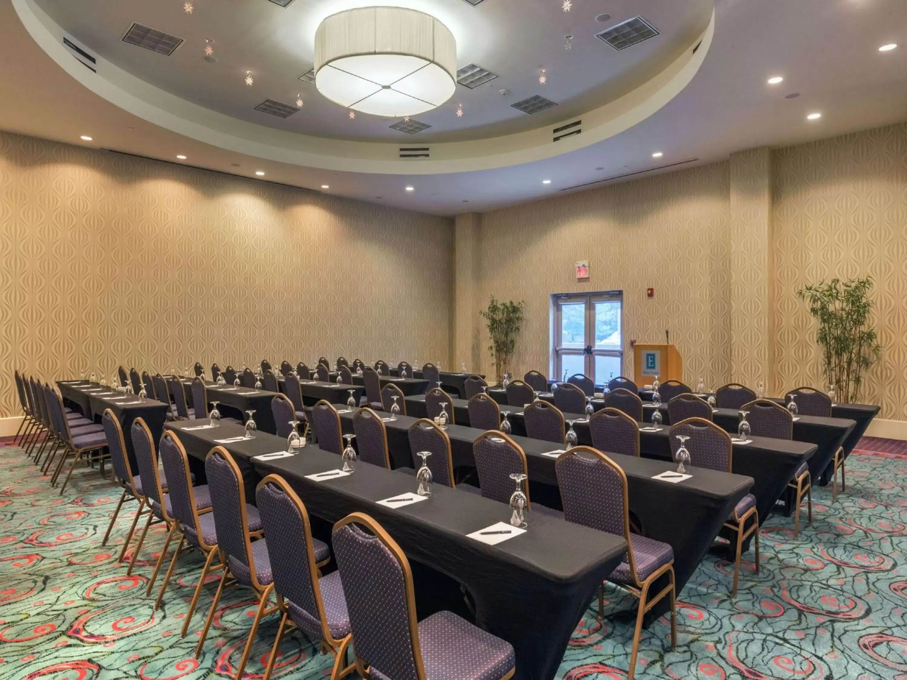 Meeting/conference room in Embassy Suites by Hilton Raleigh Durham Airport Brier Creek