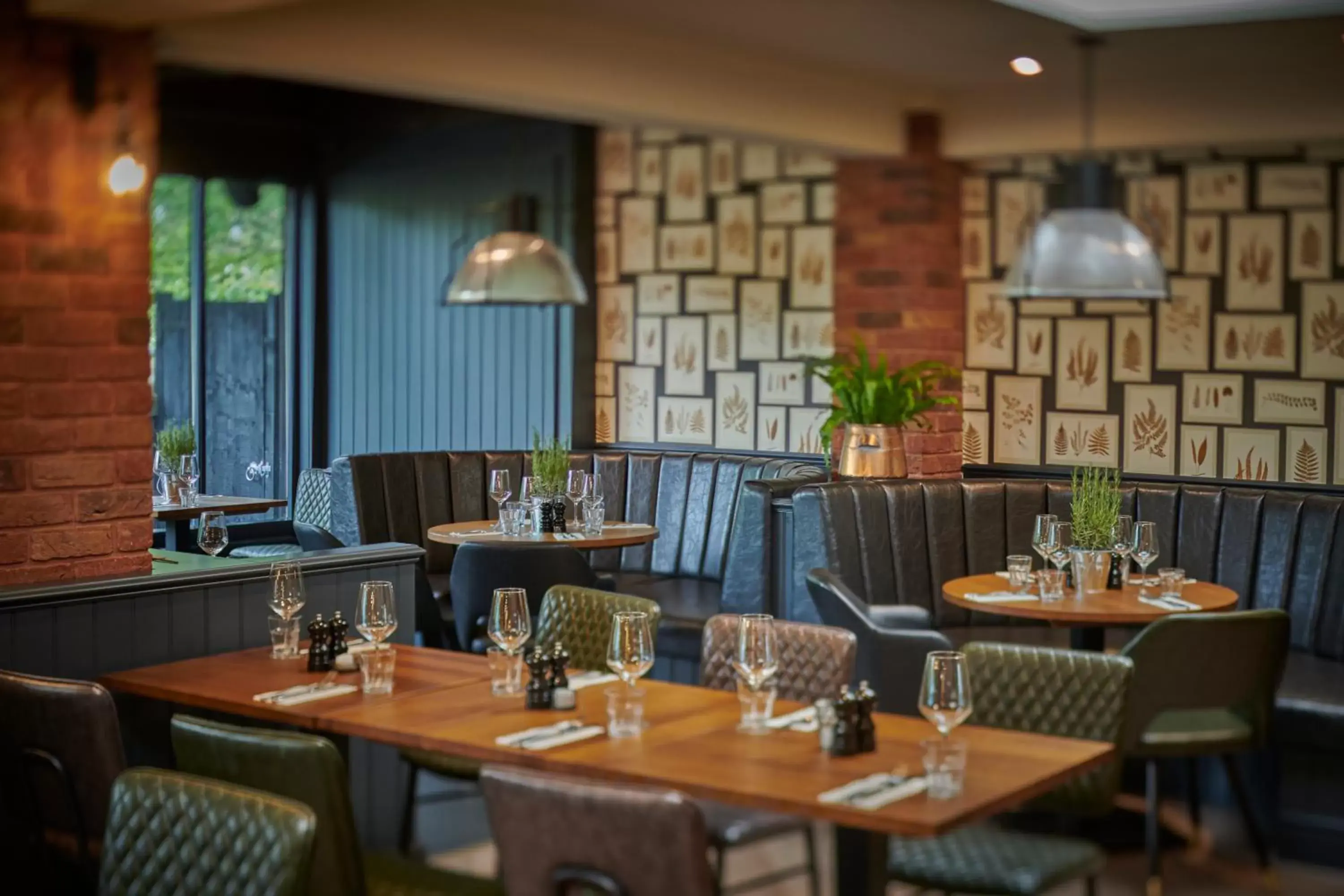 Restaurant/places to eat in The Kingfisher Restaurant/places to eat in The Kingfisher