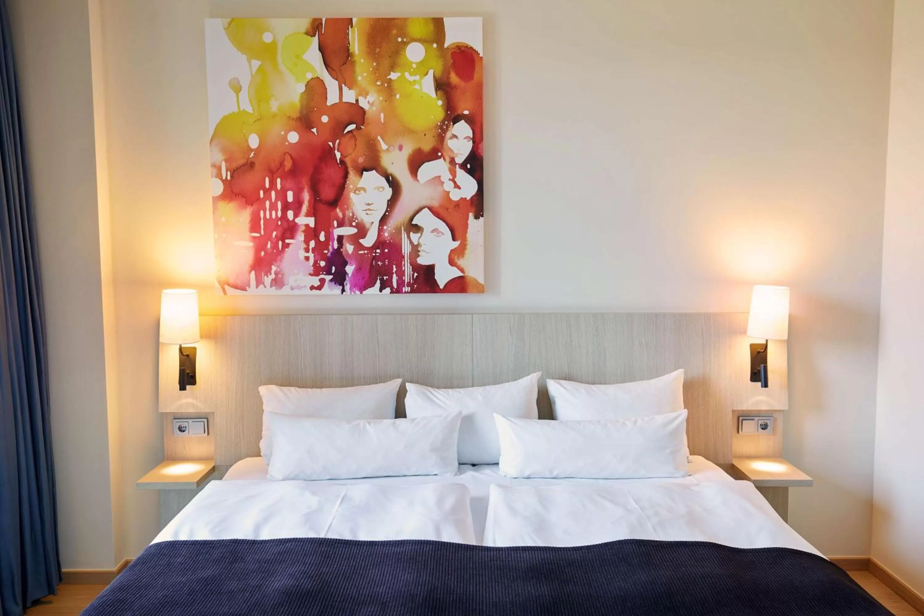 Superior Double Room in Scandic Hamburg Emporio