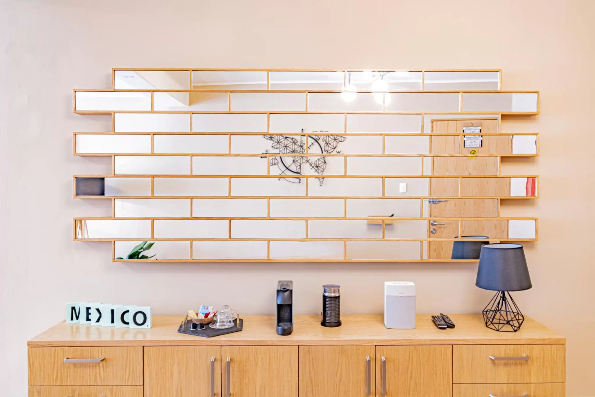 Coffee/tea facilities in Mi Zona Lodging WTC