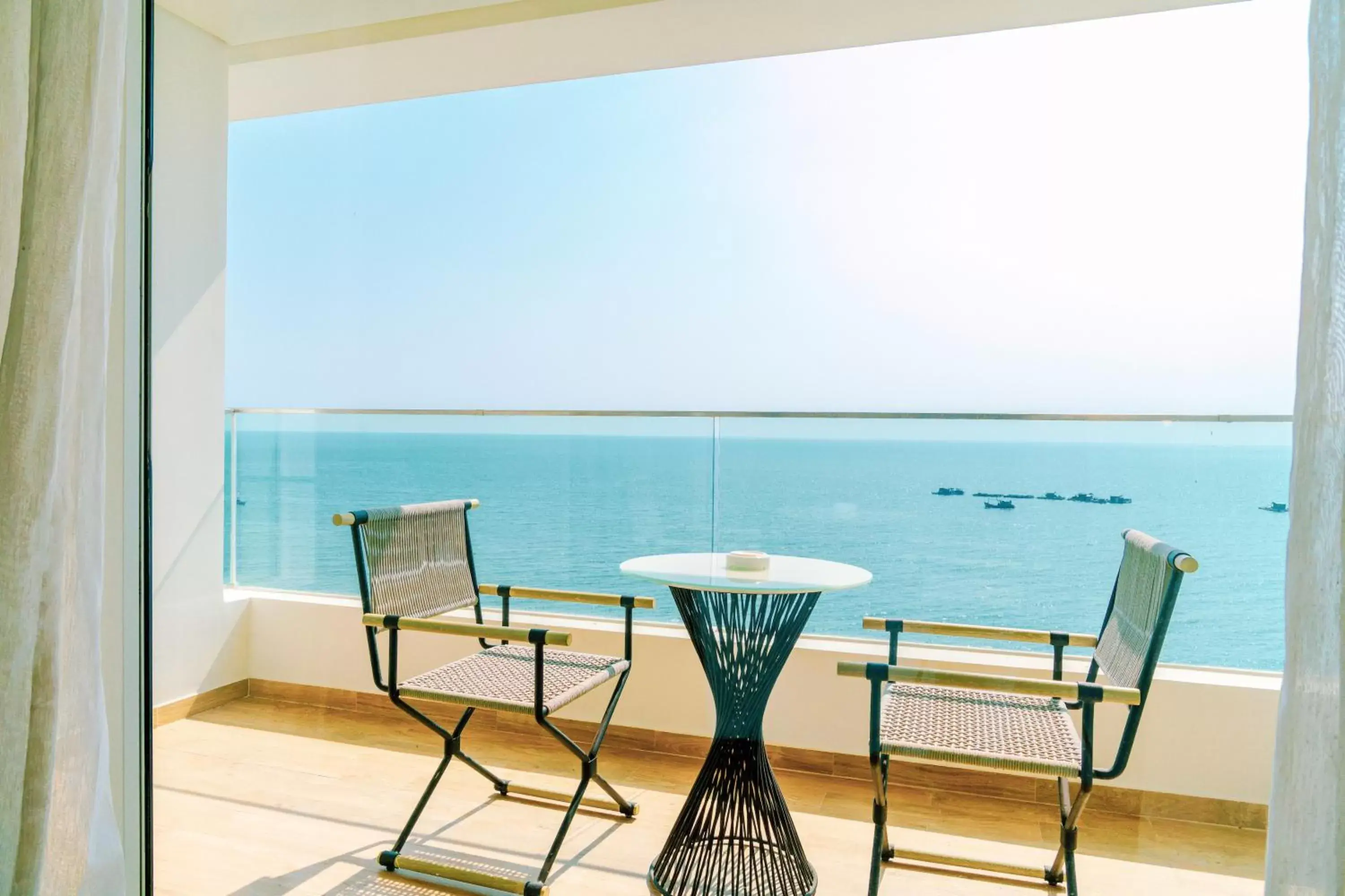Balcony/Terrace, Sea View in Seashells Phu Quoc Hotel & Spa