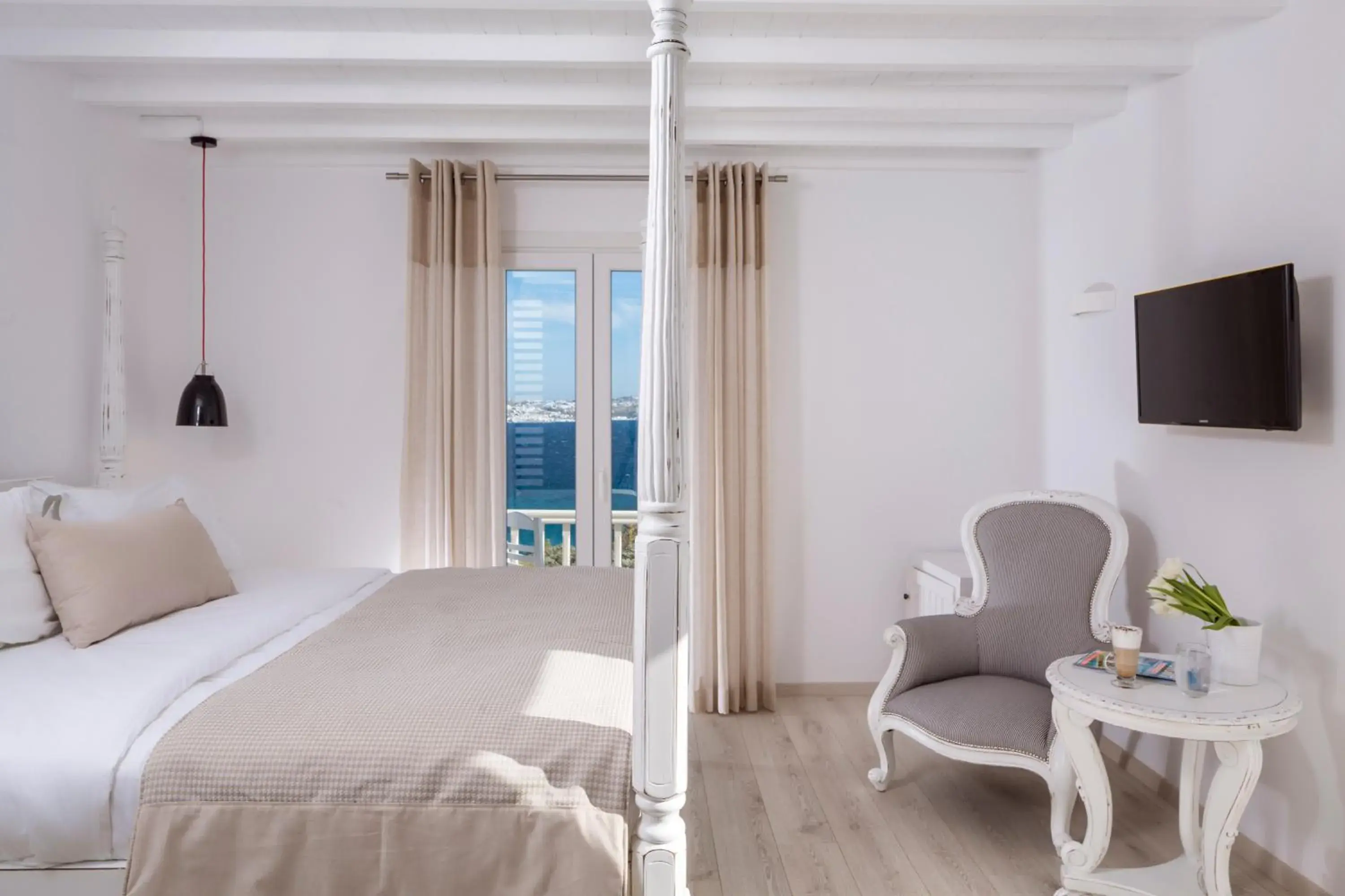 Bed in Mykonos Princess Hotel
