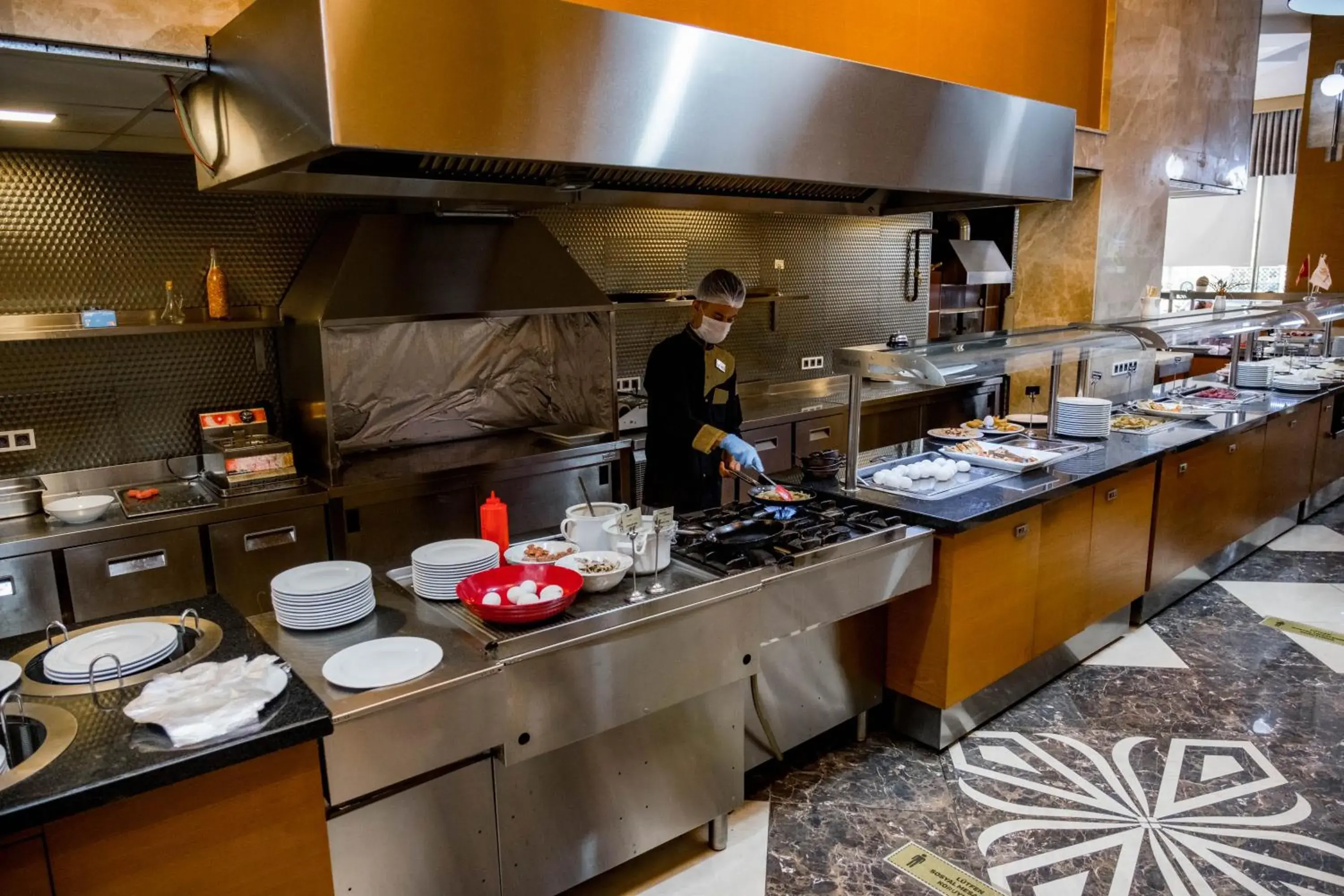 Food and drinks, Kitchen/Kitchenette in Selcuk Hotel Sems-i Tebrizi