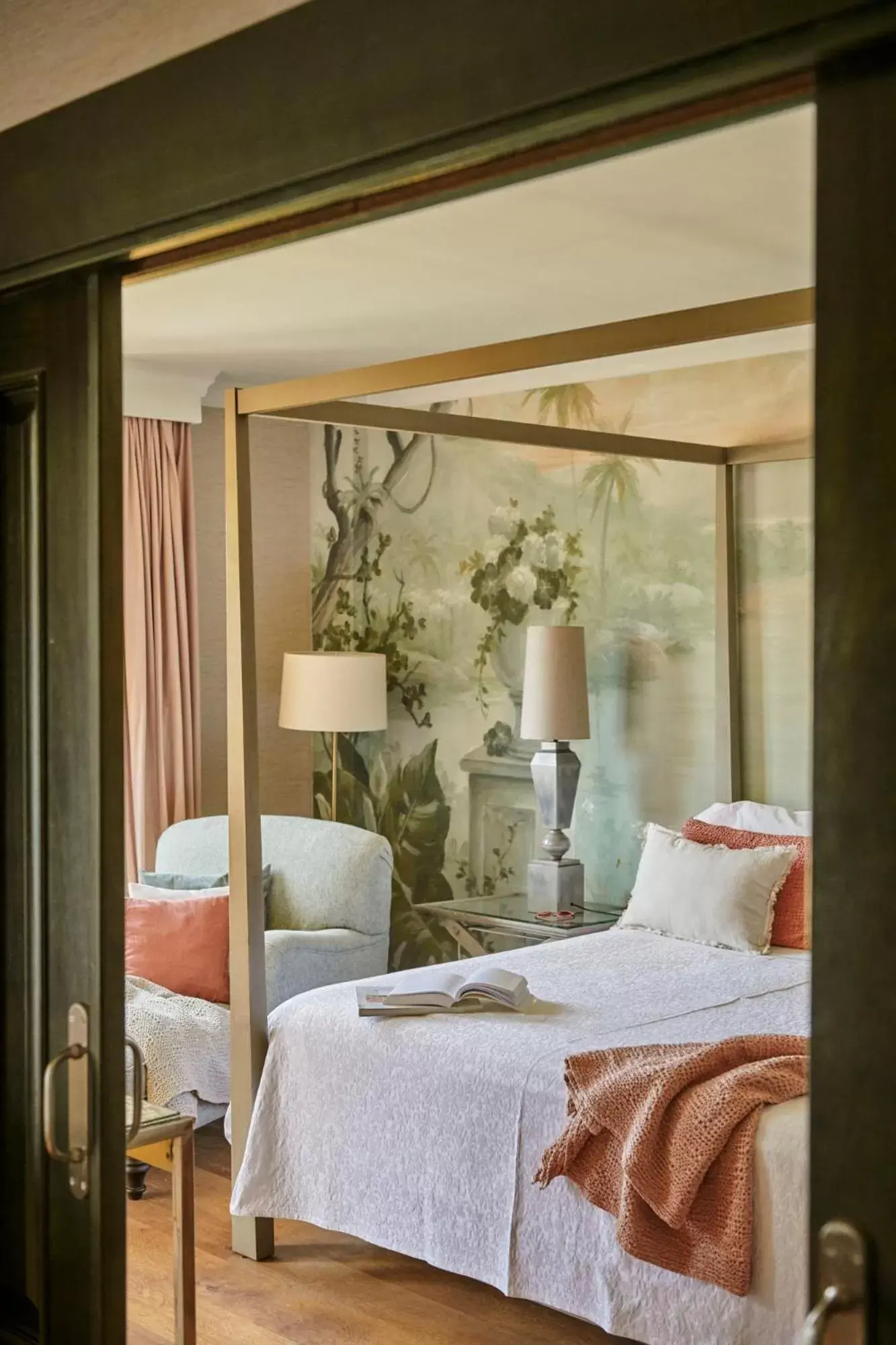Decorative detail, Bed in B bou Hotel La Viñuela & Spa