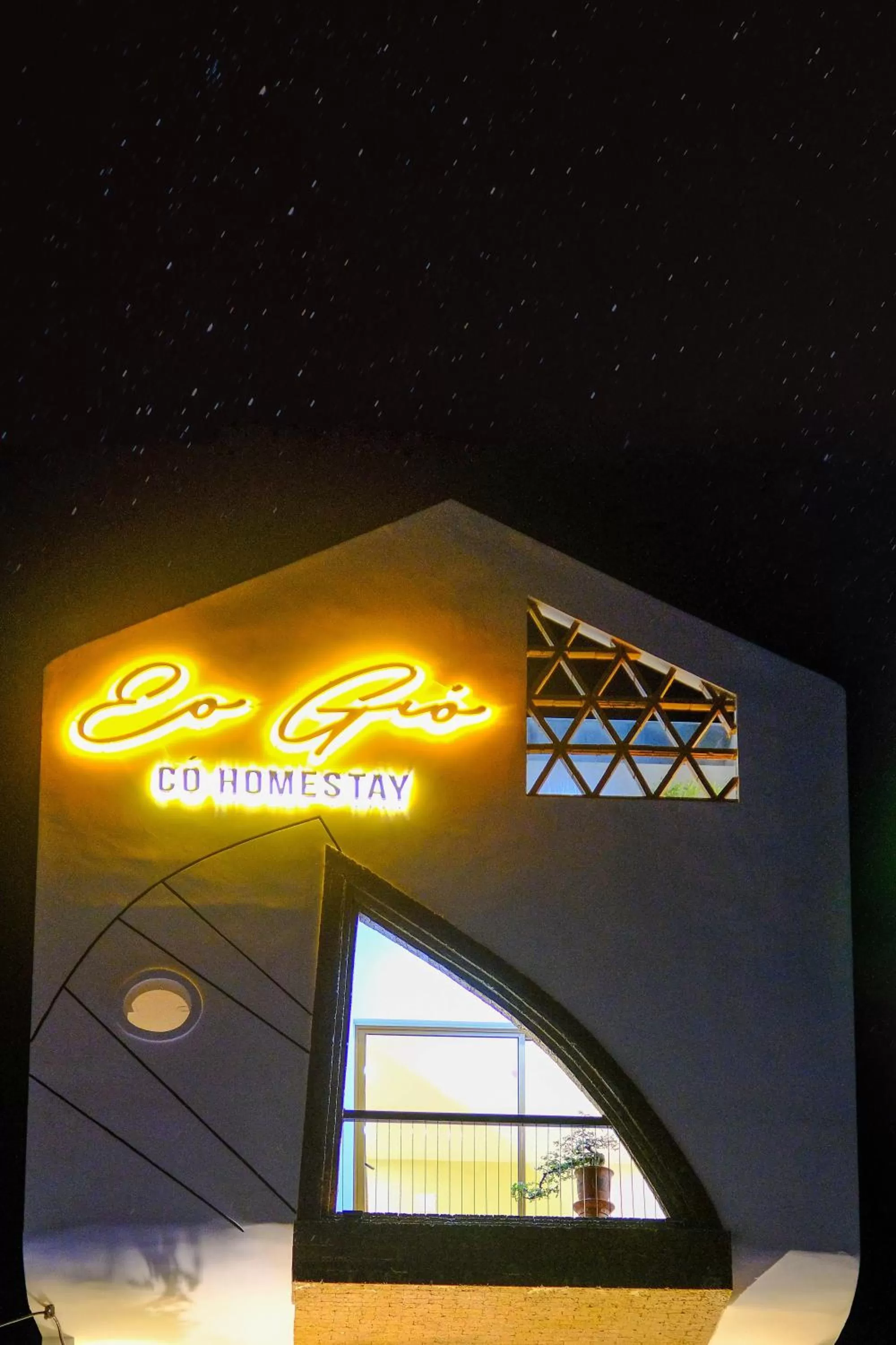 Property building in Eo Gió Có Homestay