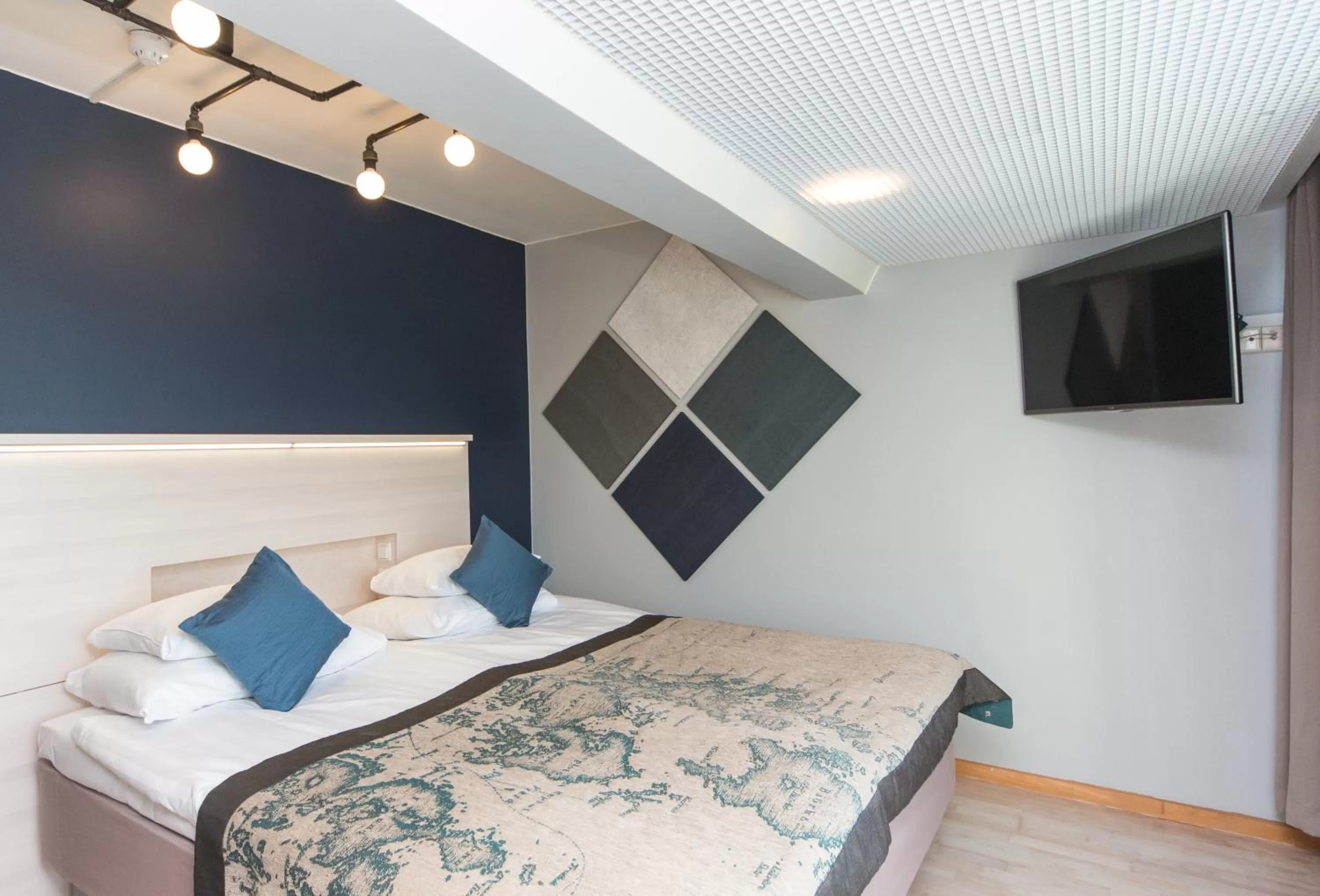 Restaurant/places to eat, Bed in Original Sokos Hotel Vaakuna Vaasa