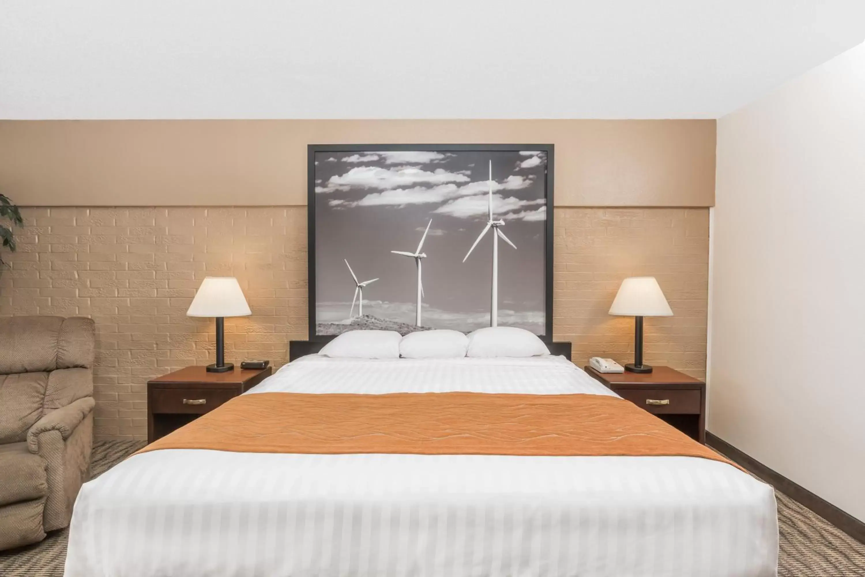Bed, Room Photo in Americas Best Value Inn & Suites Atlantic