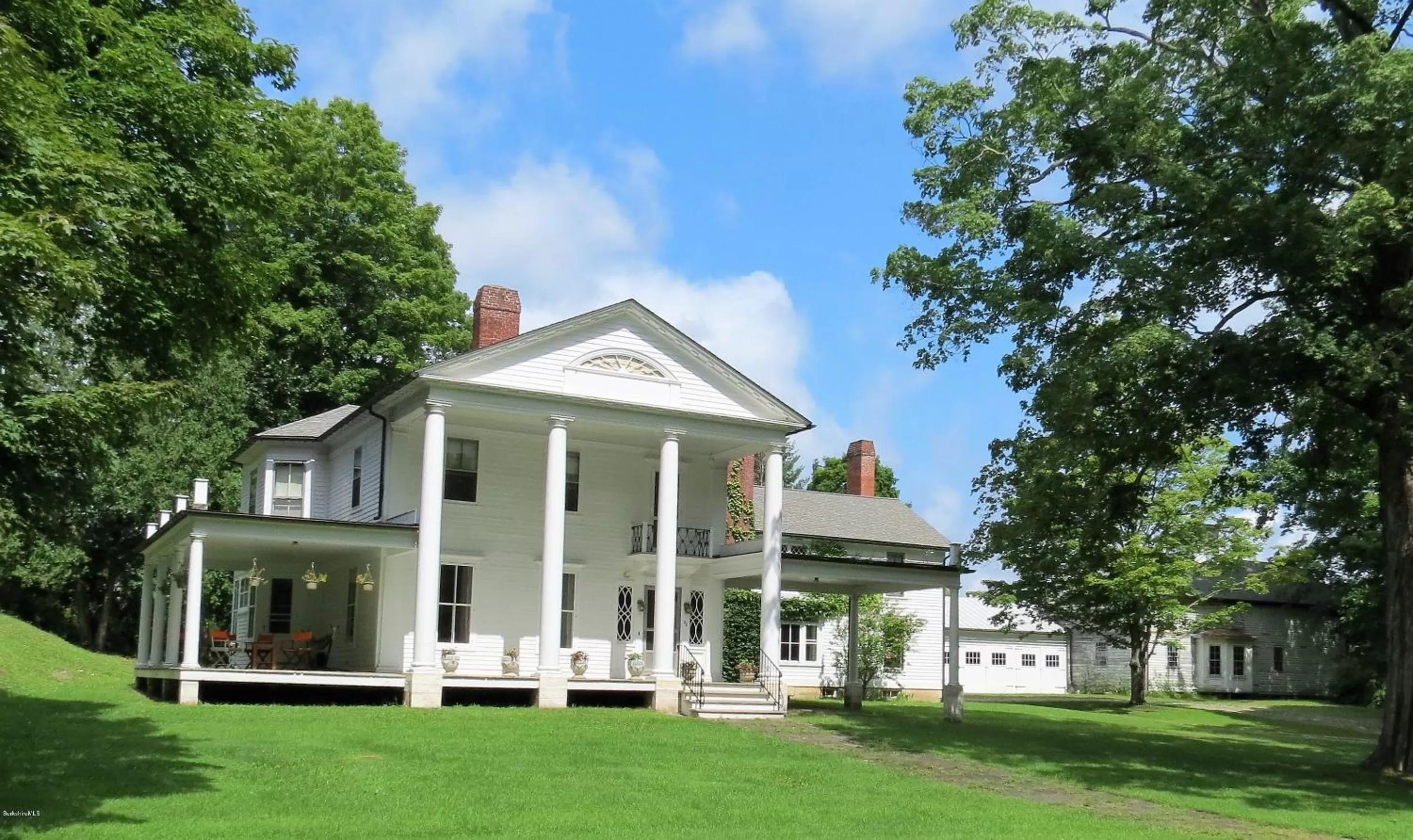 Property Building in Granville House