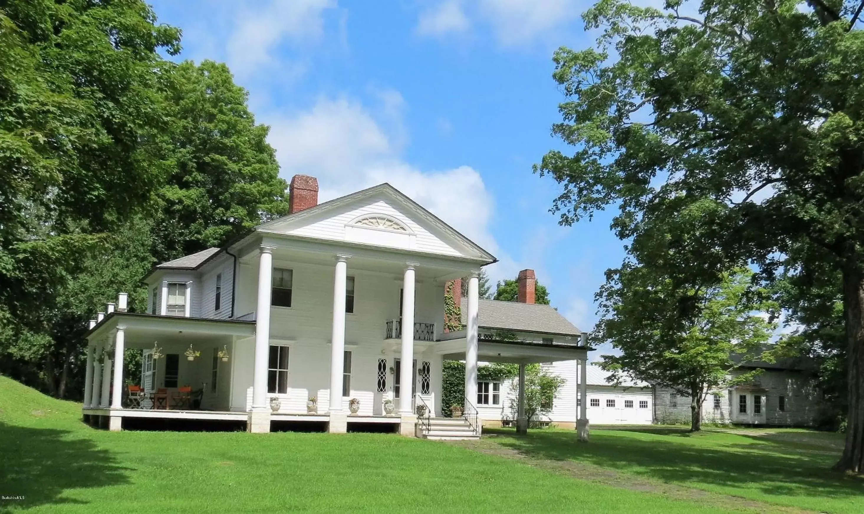 Property Building in Granville House