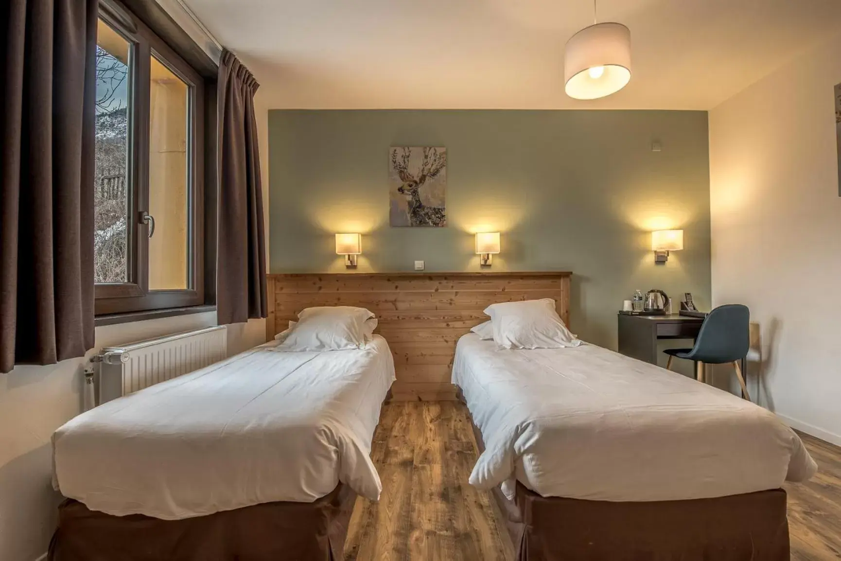 Twin Room in Hôtel Le Marintan Twin Room in Hôtel Le Marintan