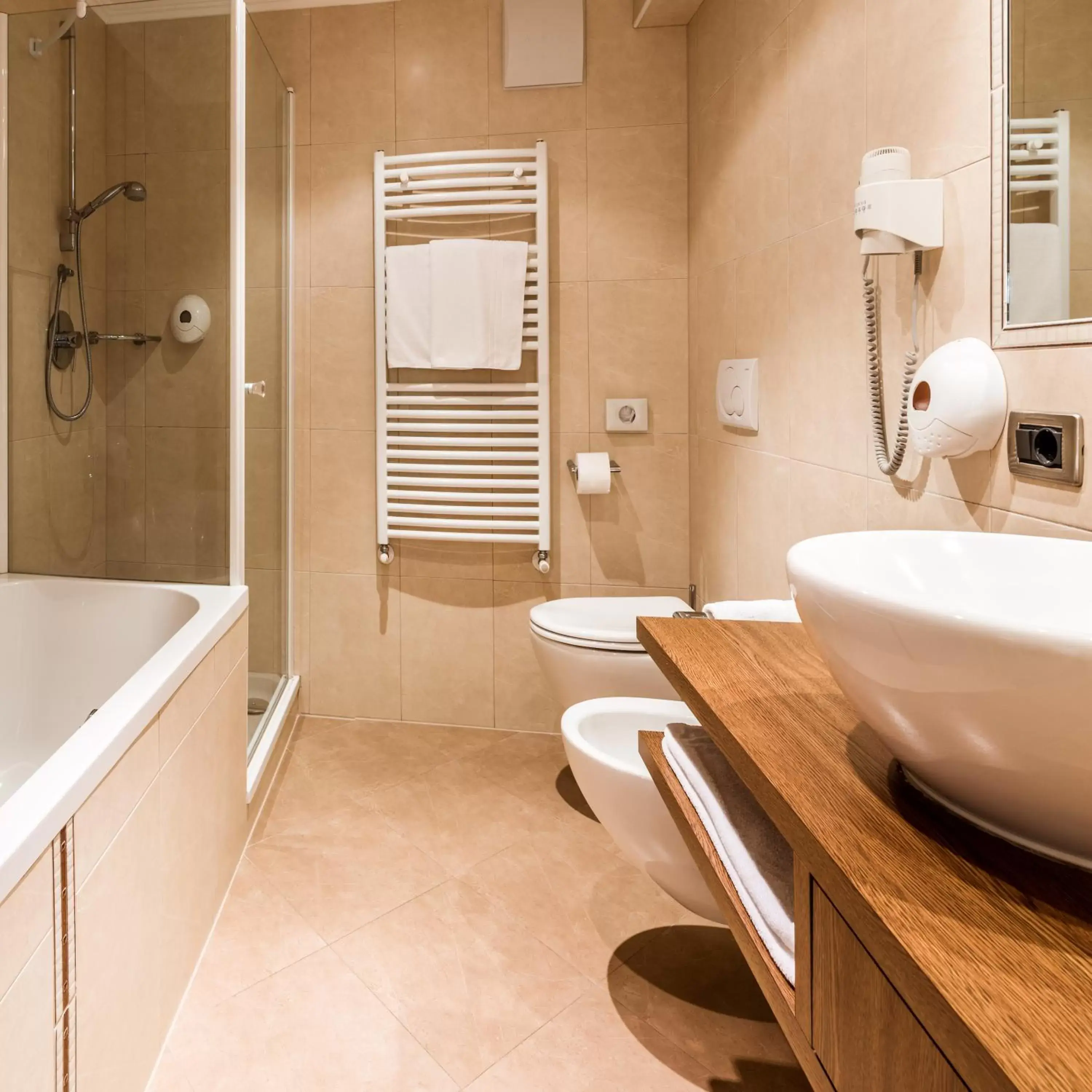 Standard Twin Room in Linder Cycling Hotel Standard Twin Room in Linder Cycling Hotel
