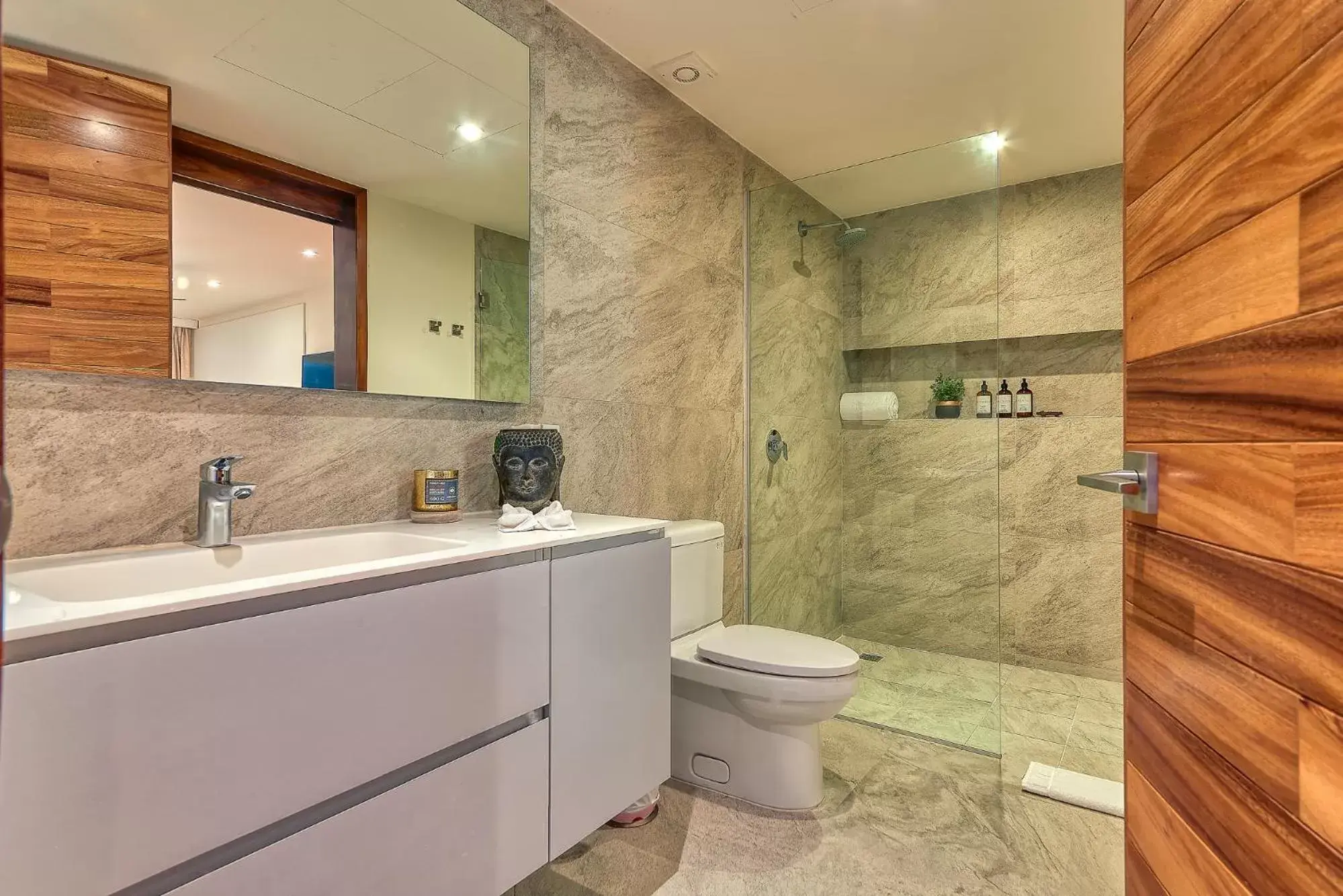 Bathroom in Maxwell Residences at Indah