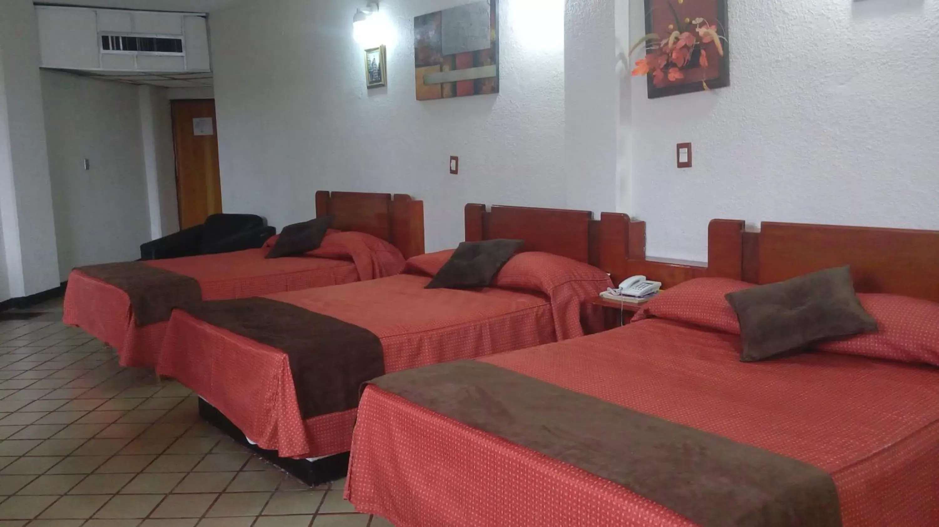 Bed in Hotel Cabildos