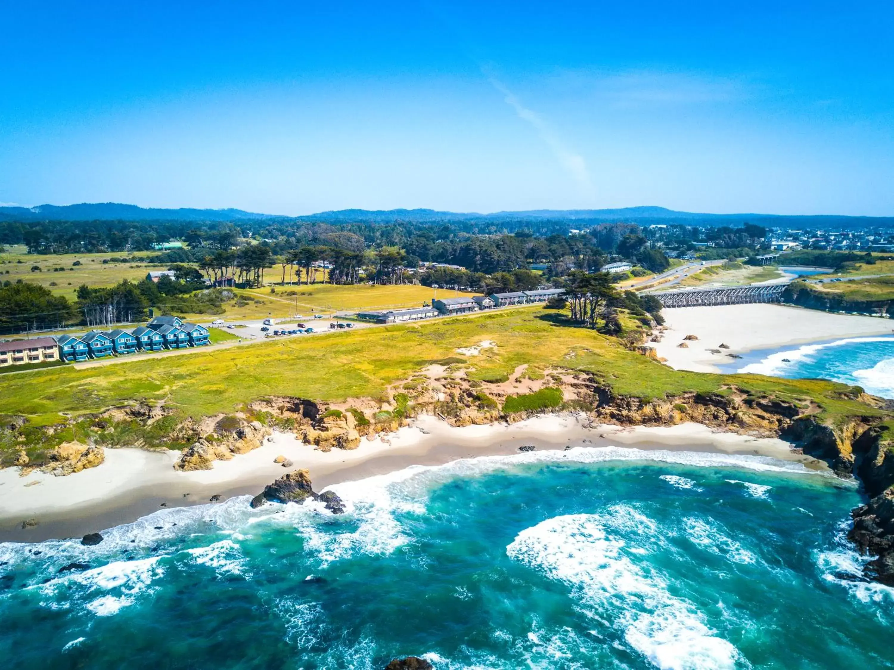 Natural landscape, Bird's-eye View in Surf and Sand Lodge