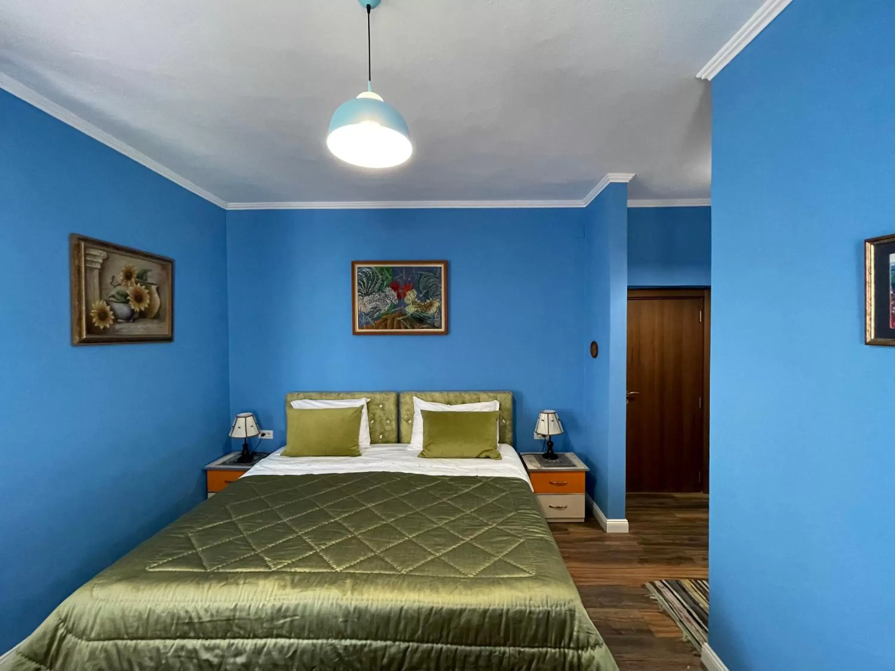 Deluxe Double or Twin Room in HOTEL VILA 15 - CENTER Deluxe Double or Twin Room in HOTEL VILA 15 - CENTER